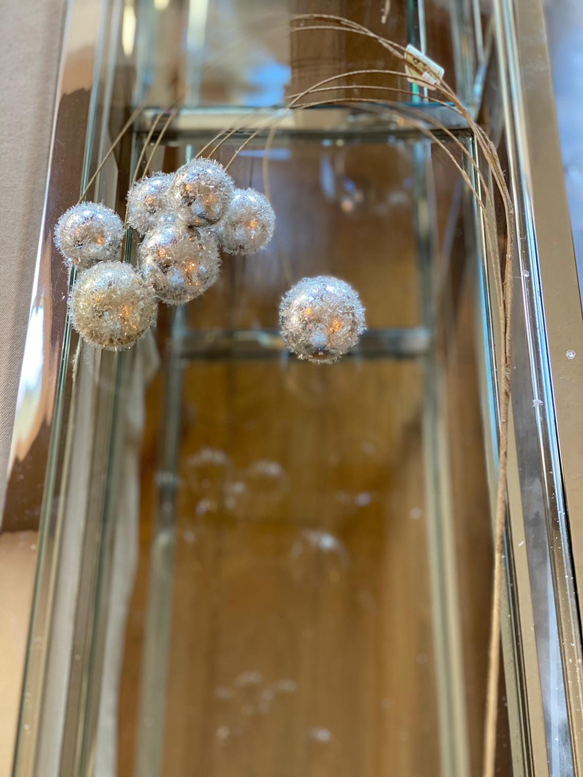 42" frosty vp ball drop spray