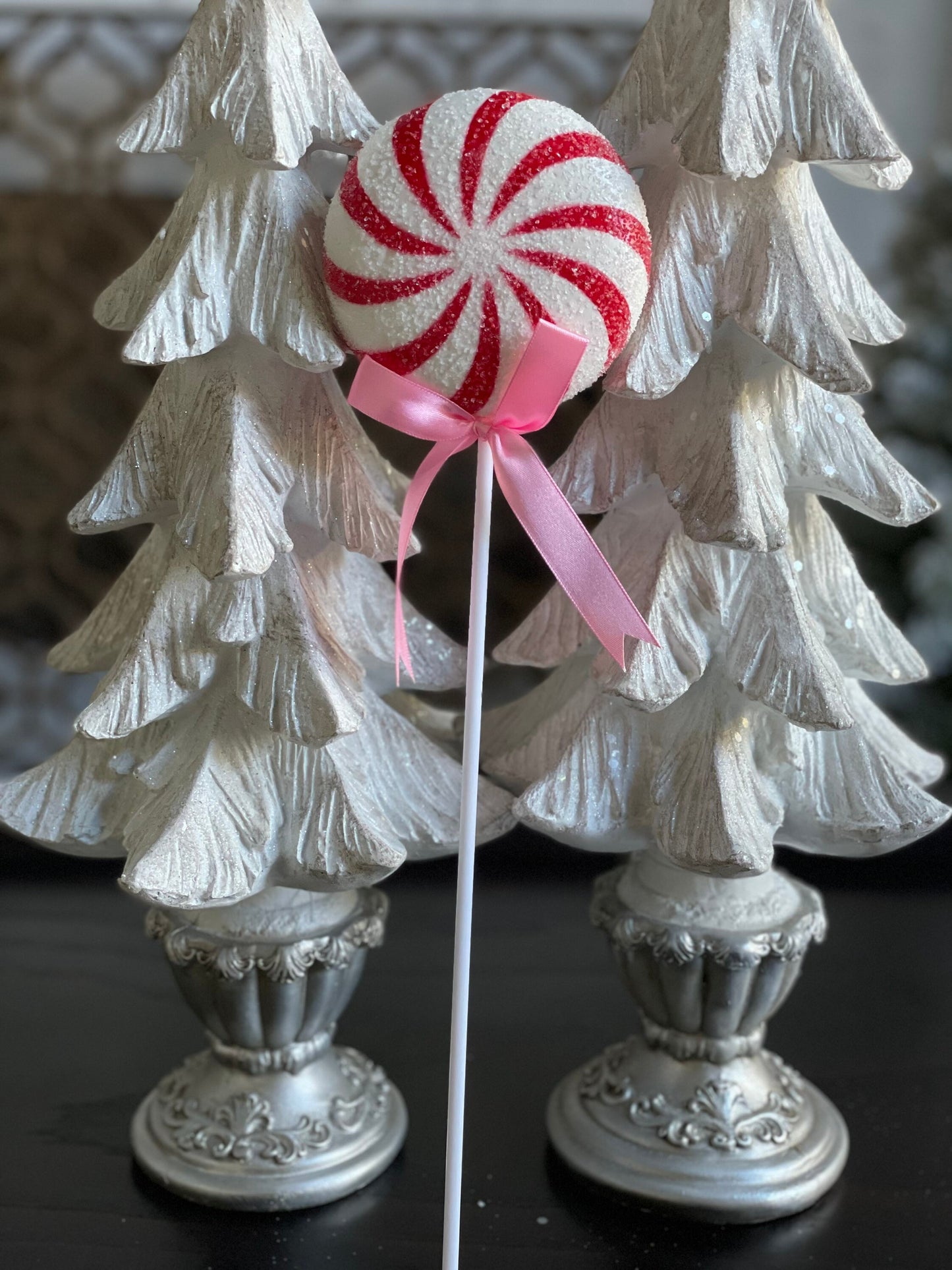 15" frosted lollipop pick, red, white. Shatterproof. Pink bow.*
