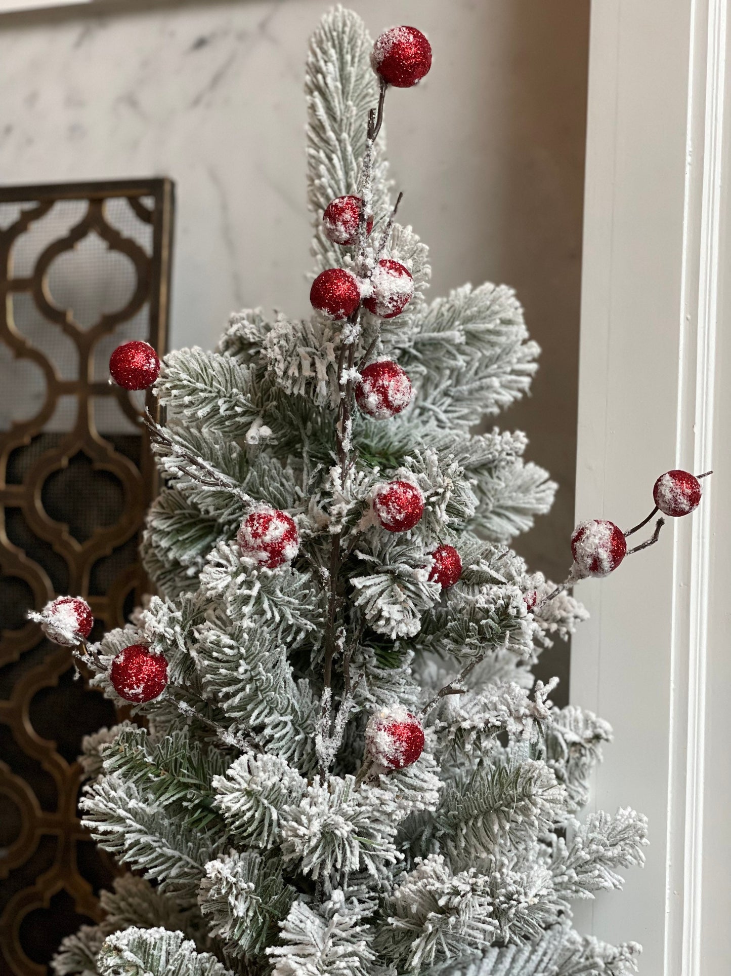 31” glitter snow ball spray
