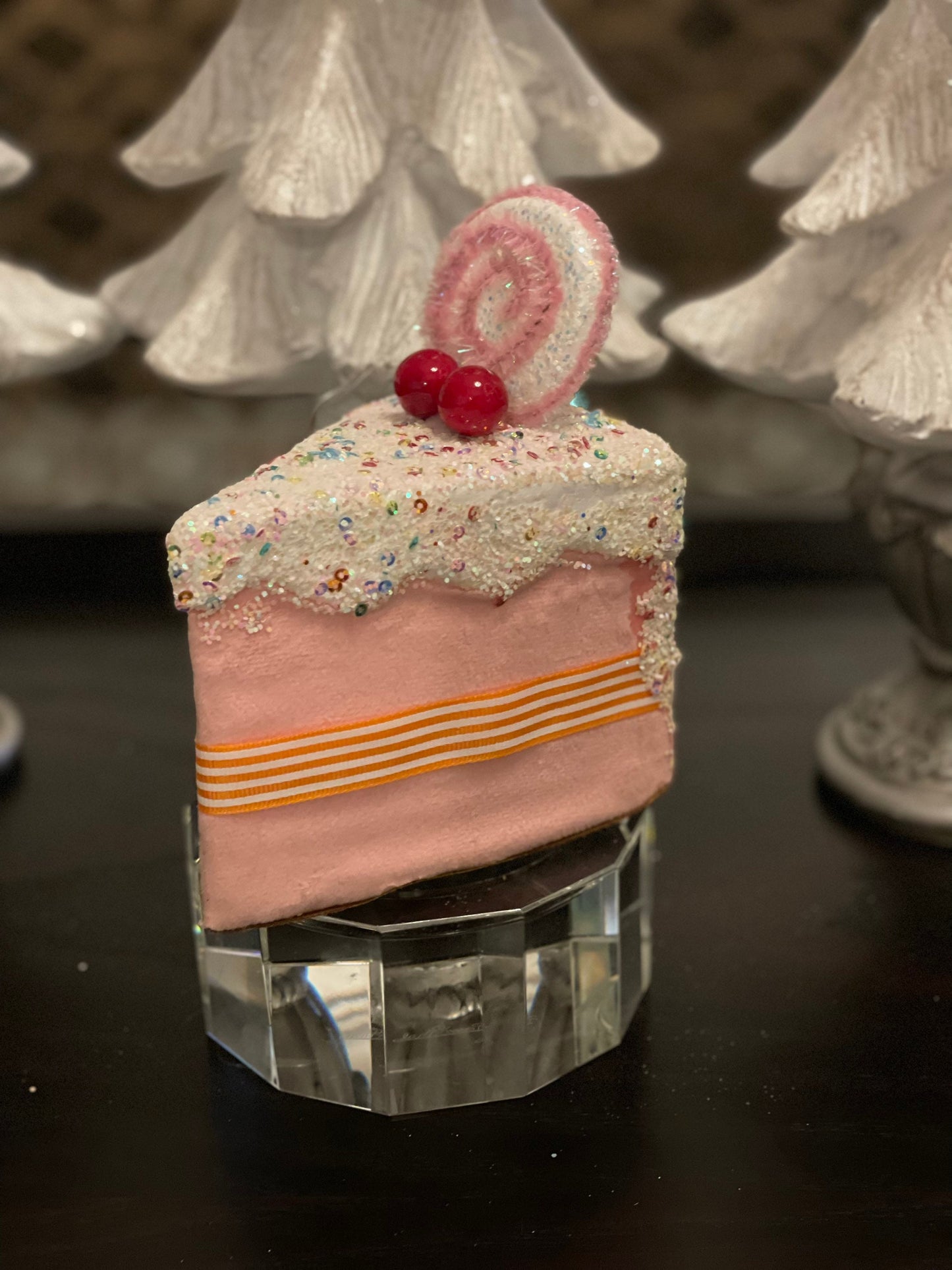 6" Candy cake slice soft pink