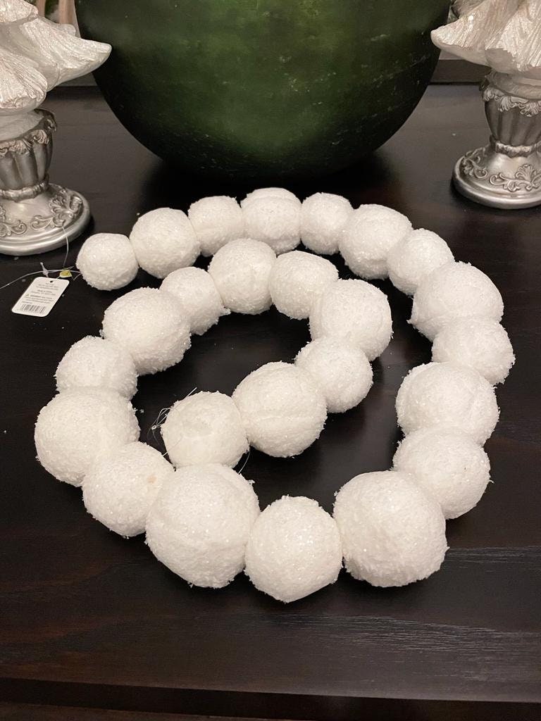 4" Snowball garland*
