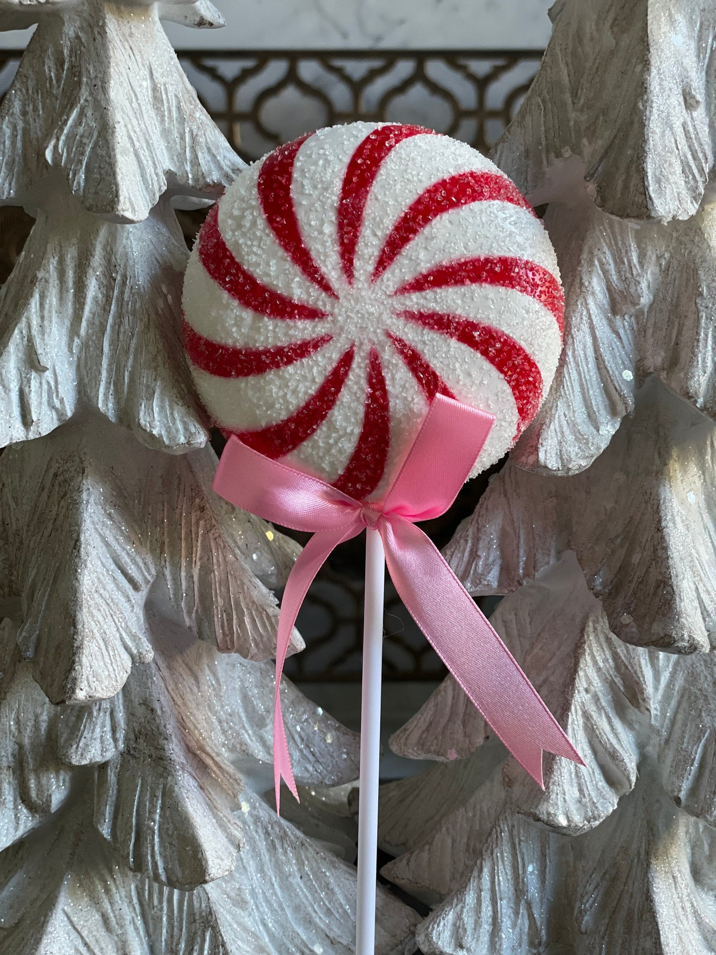 15" frosted lollipop pick, red, white. Shatterproof. Pink bow.*
