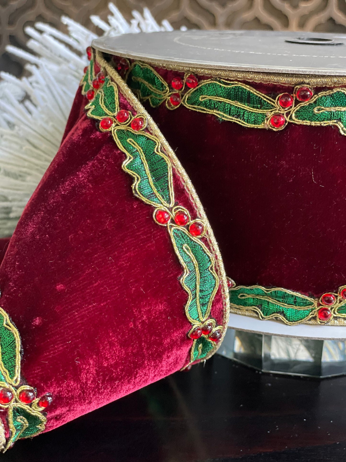 Holly border ruby ribbon 4”x 10 yds Wired.*