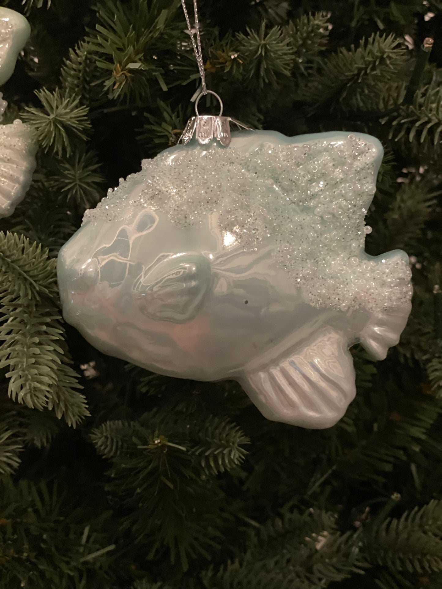 SET of 2. 4"glass tropical fish w/pearls ornament. Sea or beach theme ornament.