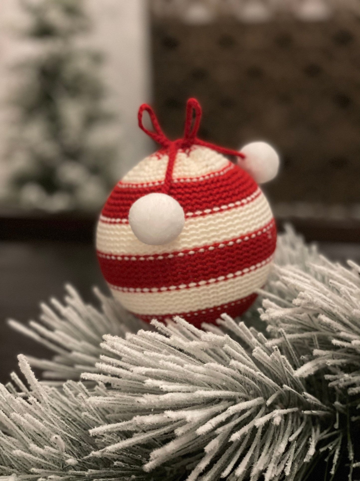 5" Striped knit ball ornament. White and red.