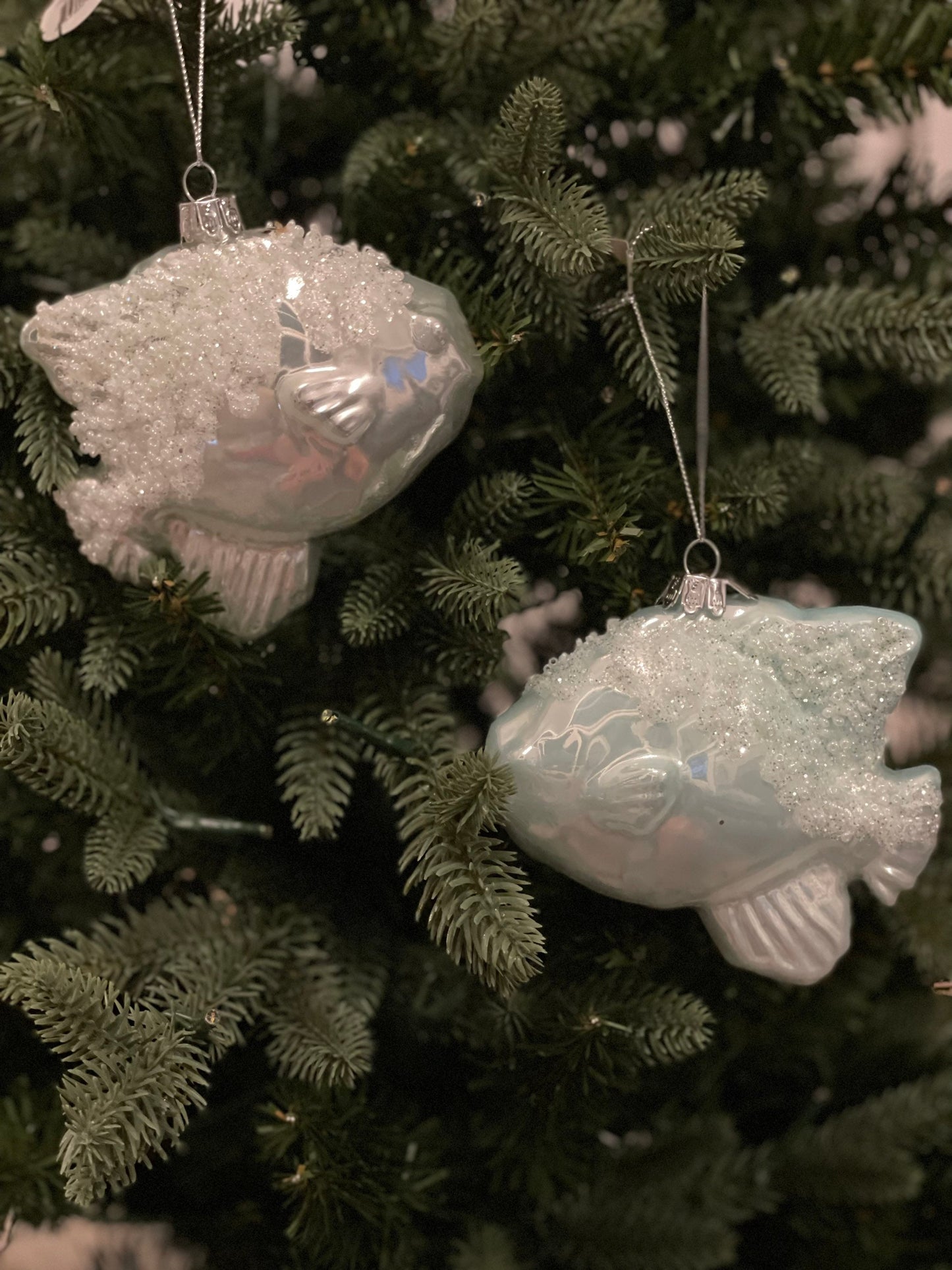 SET of 2. 4"glass tropical fish w/pearls ornament. Sea or beach theme ornament.
