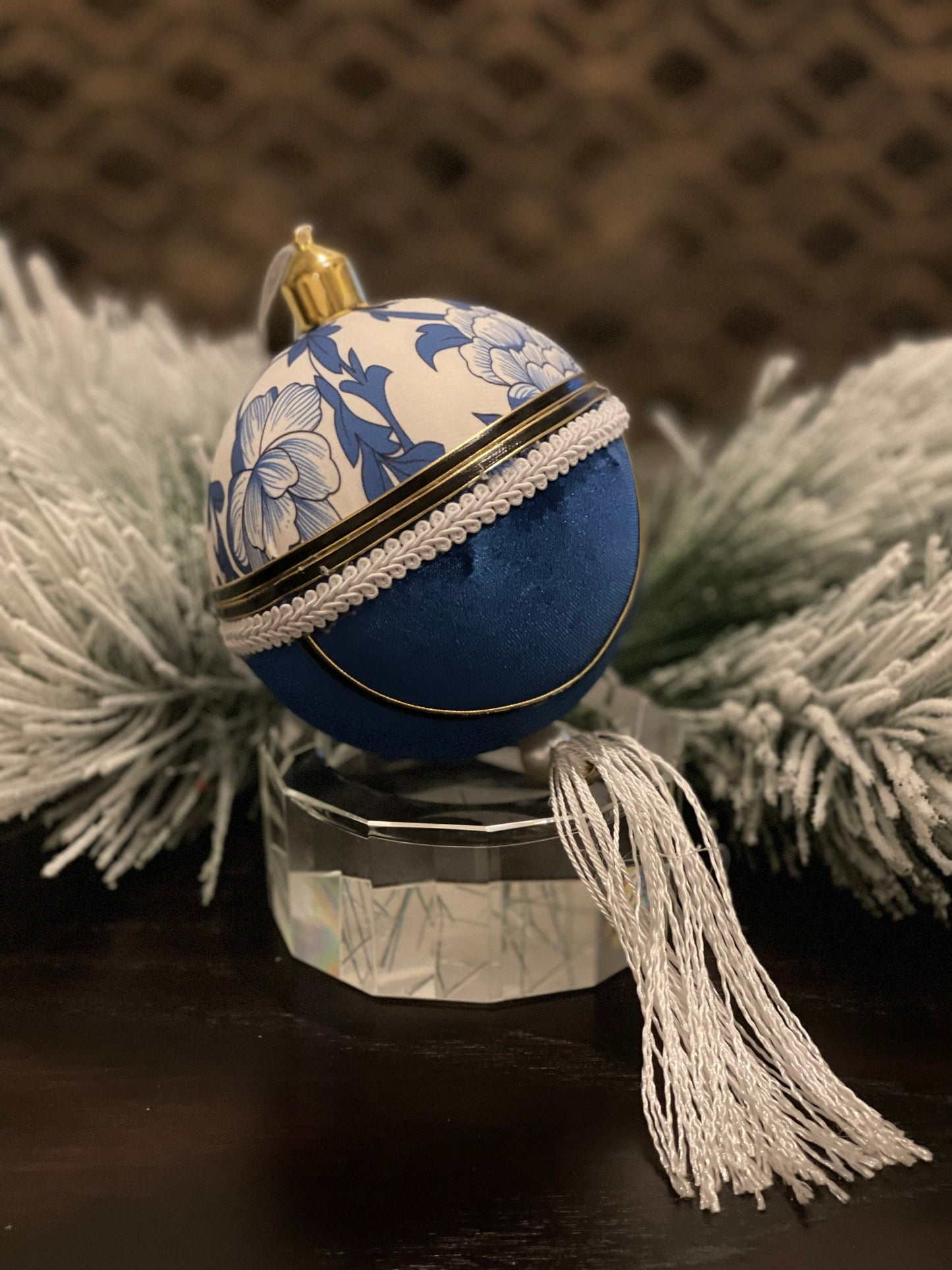 6” Ball ornament white and blue