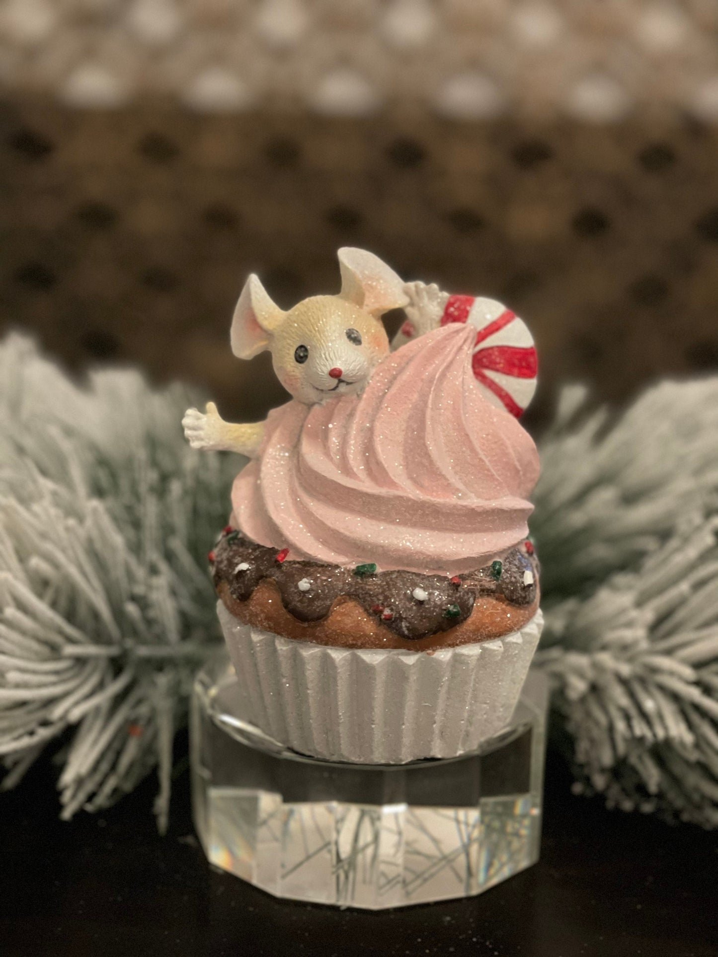 6" cupcake with mouse resin. SET OF 3.
