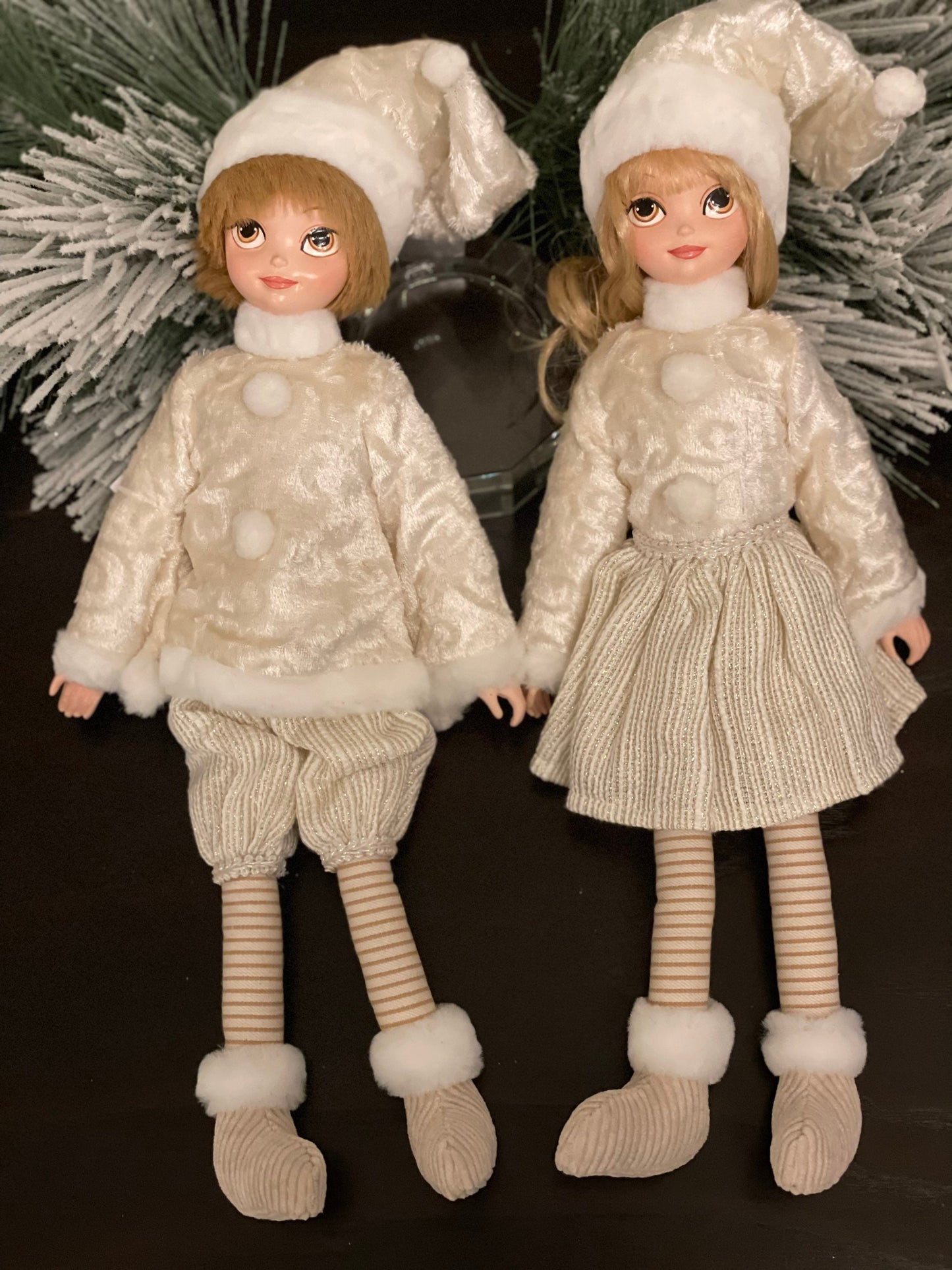 17” Elf boy and girl velvet. Set of 2. Posable.*