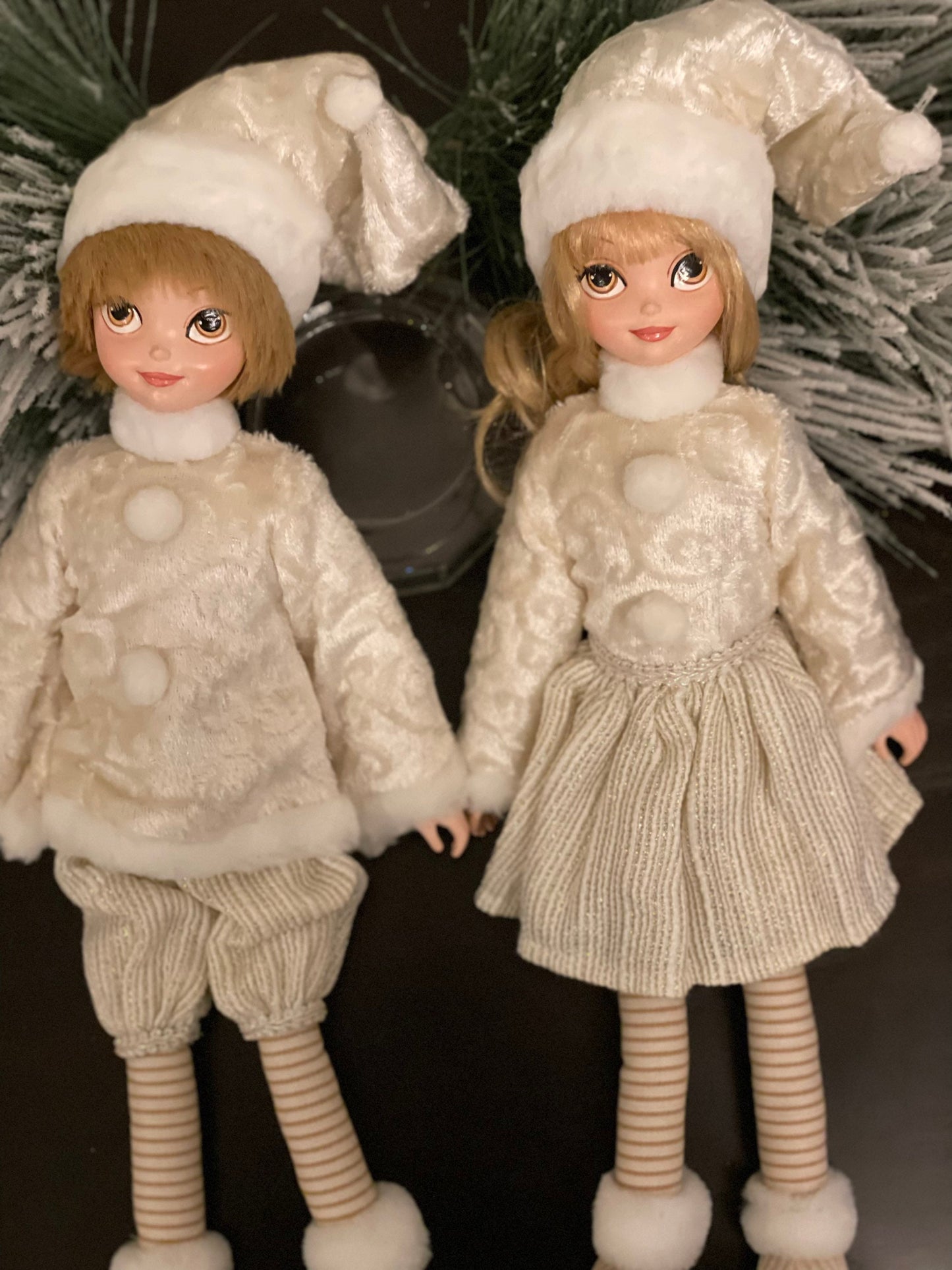 17” Elf boy and girl velvet. Set of 2. Posable.*