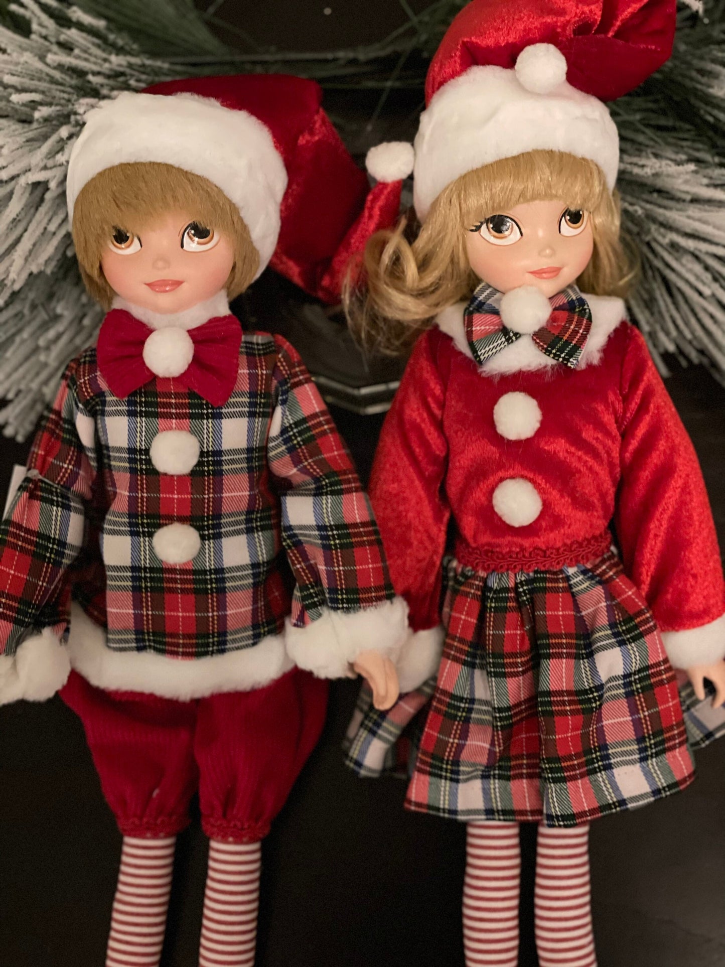 17” Elf boy and girl velvet plaid. Set of 2. Posable.*