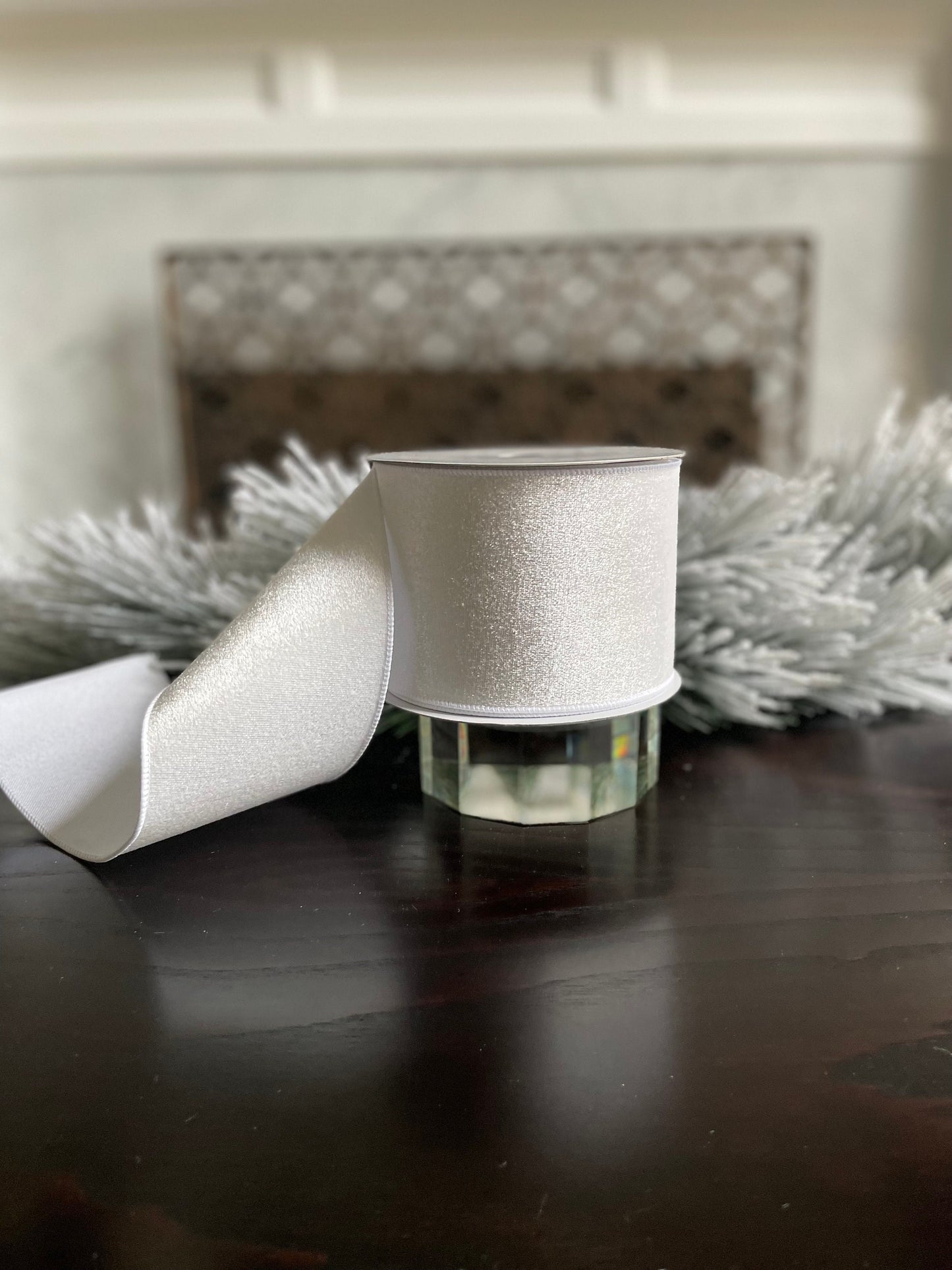 4” x 10 yds. White velvet with dupion back ribbon. Wired. Regency.