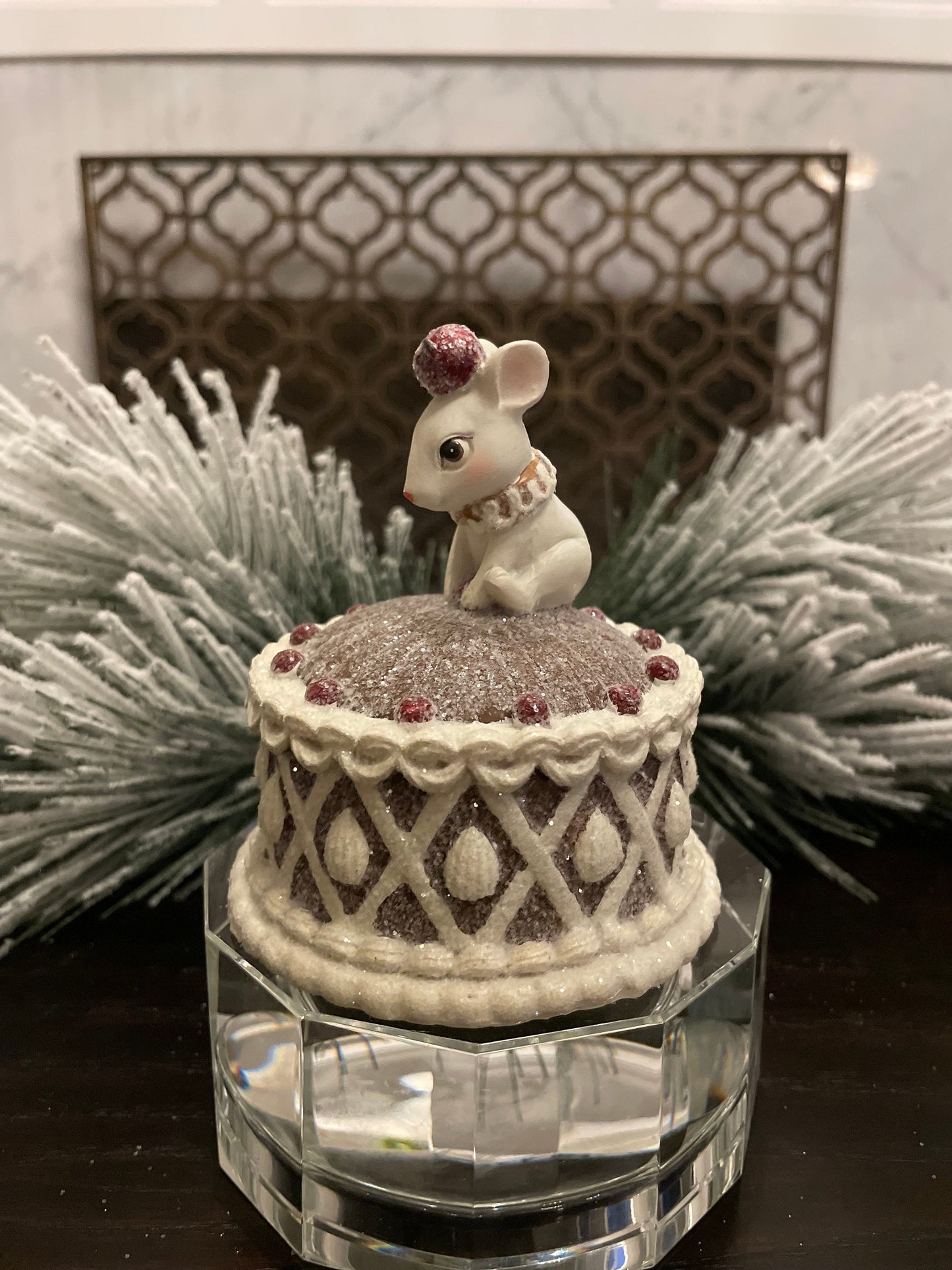Set of 2. 4.5” resin mouse on gingerbread cake figurines.