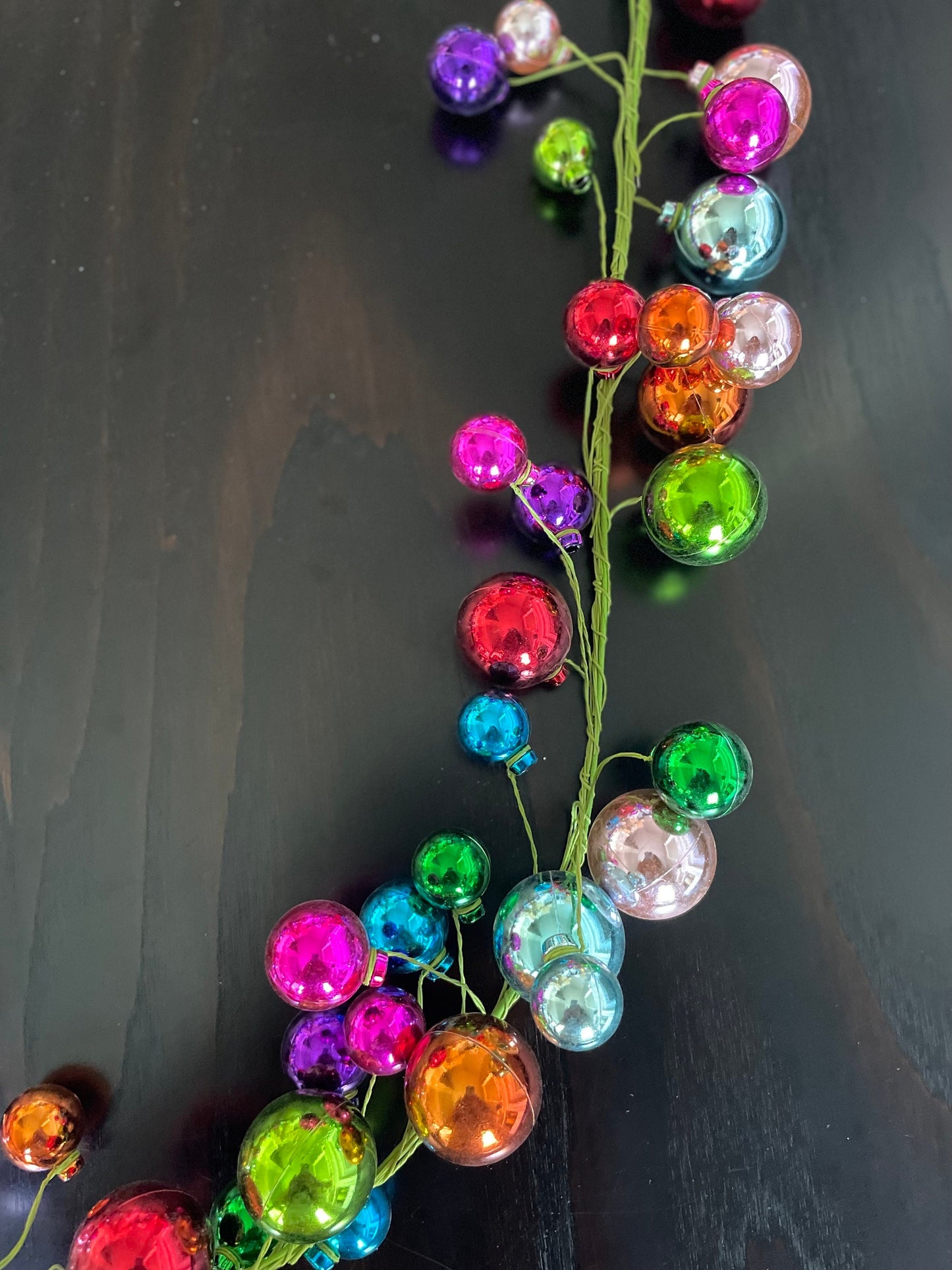 6’ Multicolor ball garland