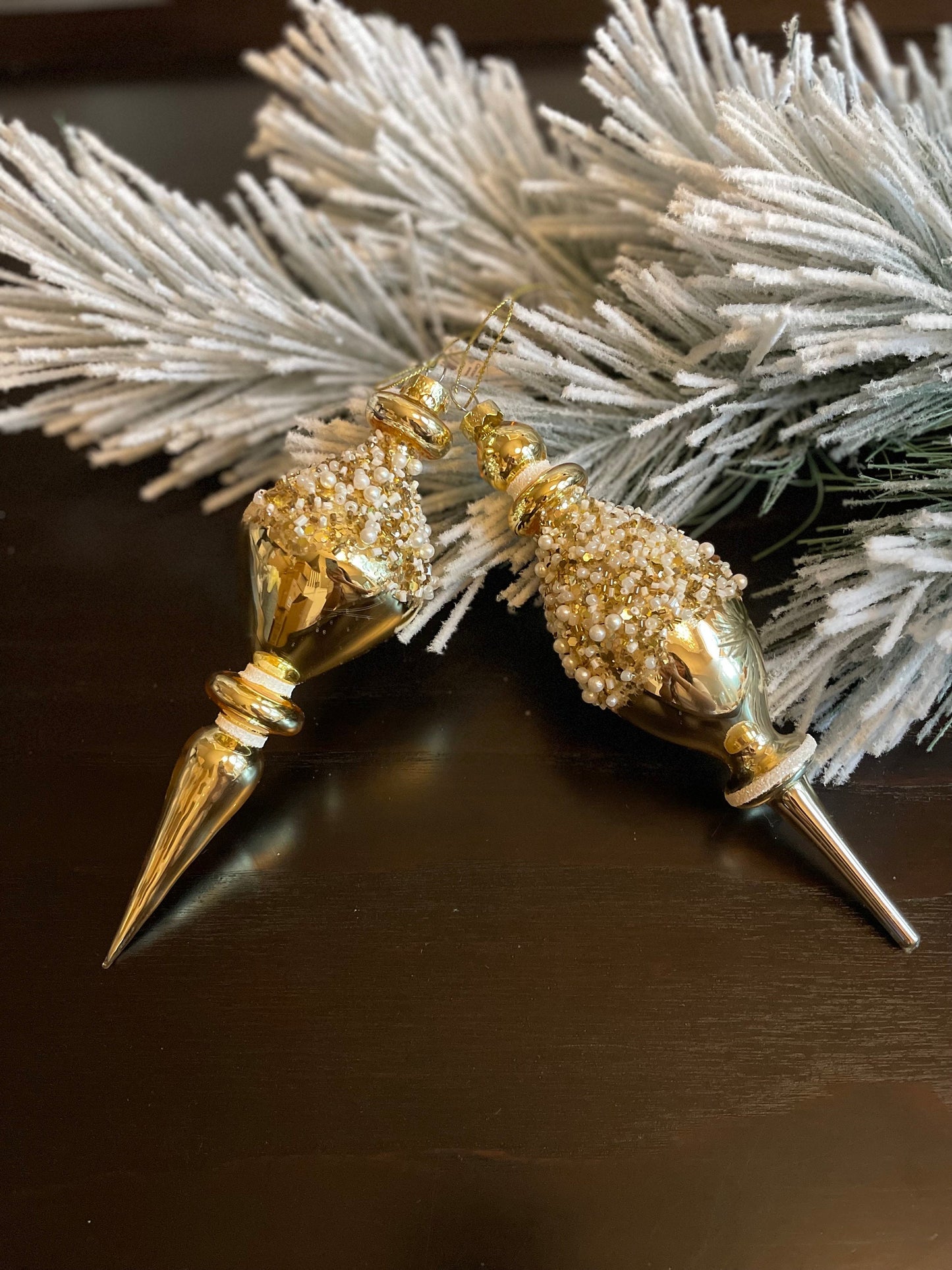 Set of 2. 9” Pearl beaded finial glass ornament. Glass. Gold.
