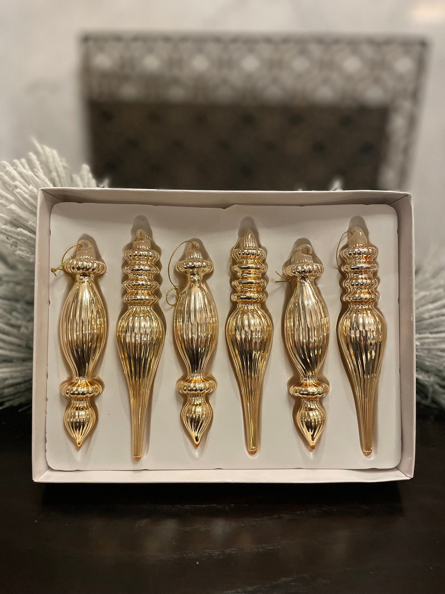 6.5” Box of gold finial ornaments. Glass. Set of 6.