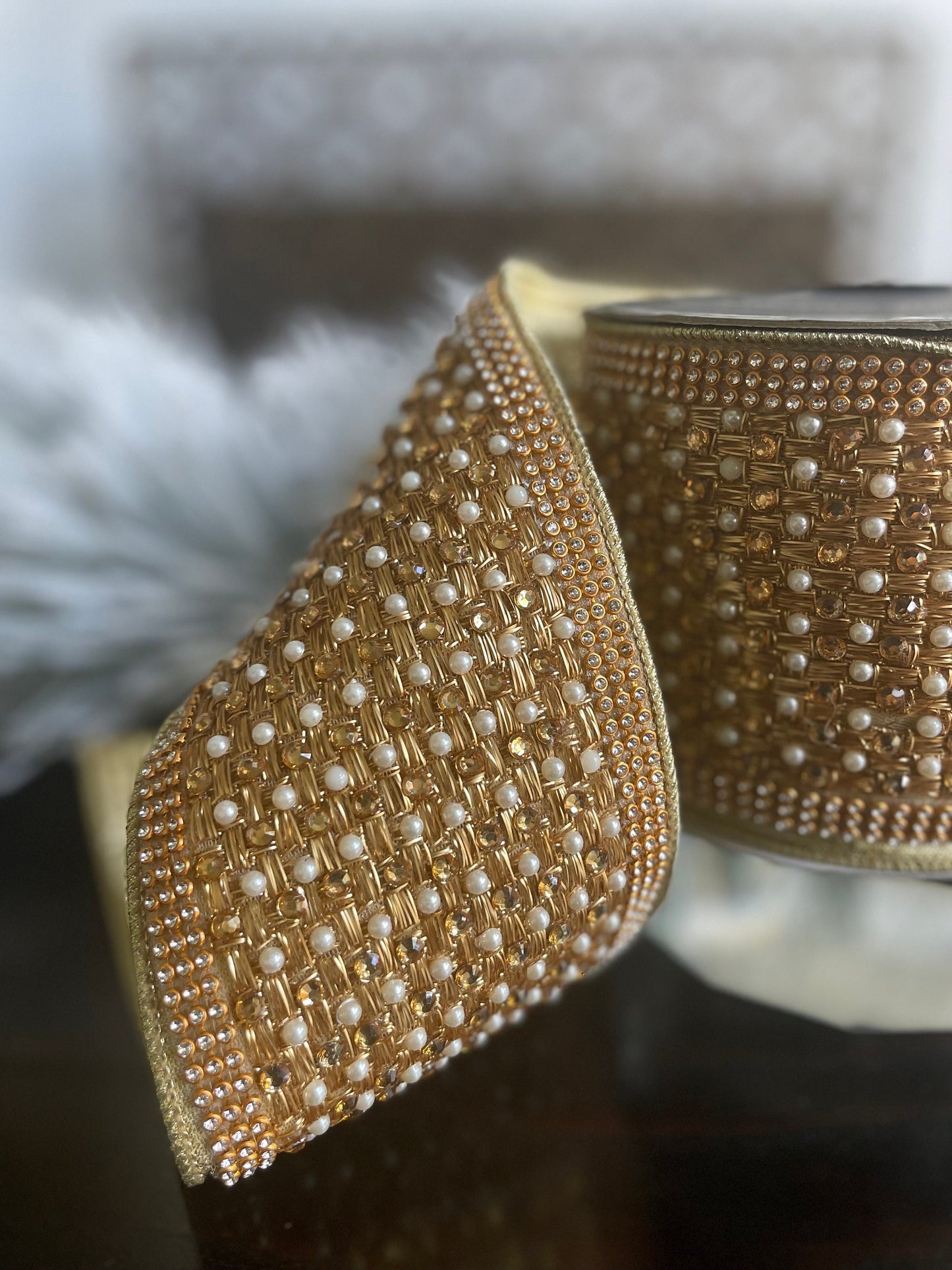 4"x 5 yrd. Pearl and diamonds wired ribbon. Gold. Farrisilk.