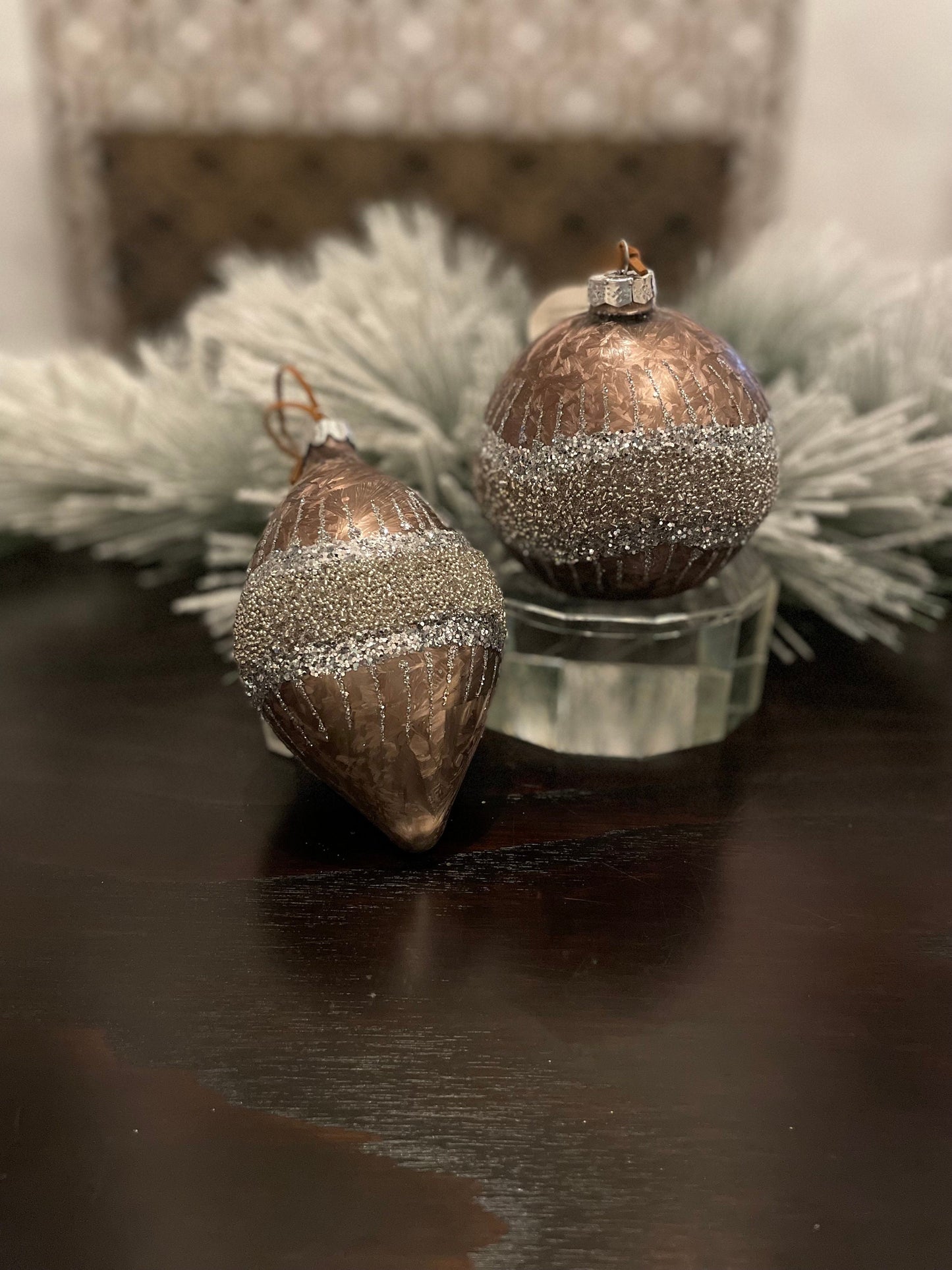 Set of 2. 4”-6” Glass frosted glitter wave ball and kismet.