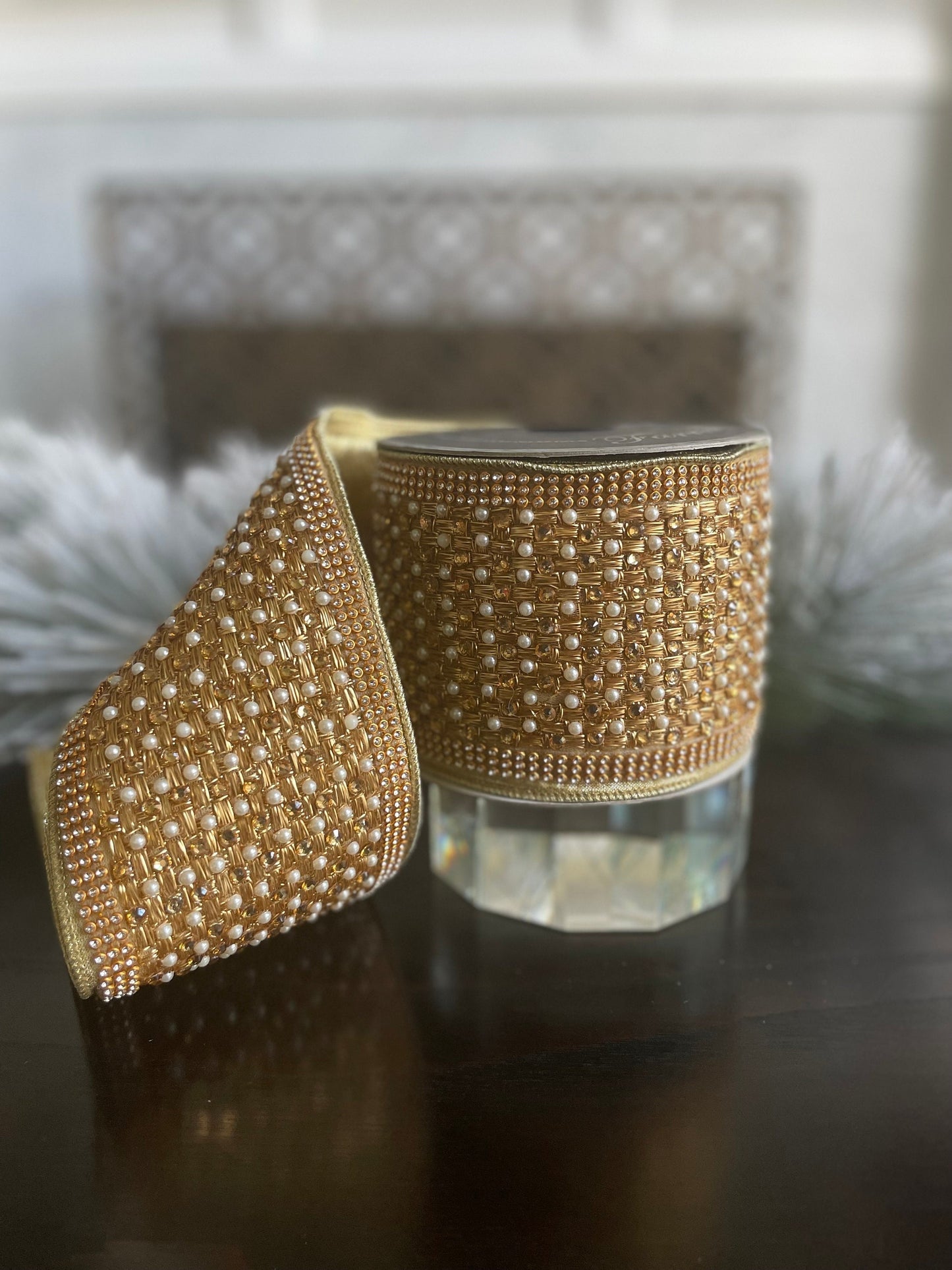 4"x 5 yrd. Pearl and diamonds wired ribbon. Gold. Farrisilk.