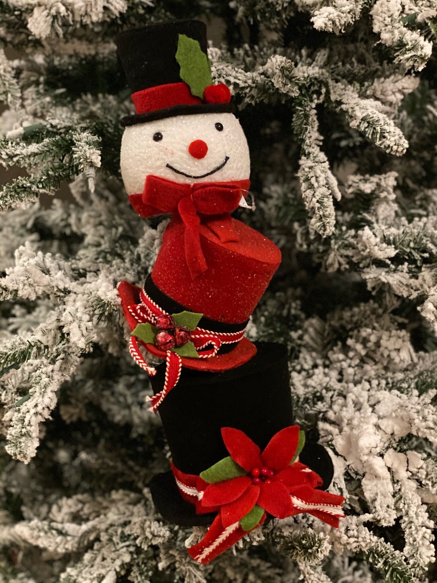 18" Felt stack snowman with poinsettia