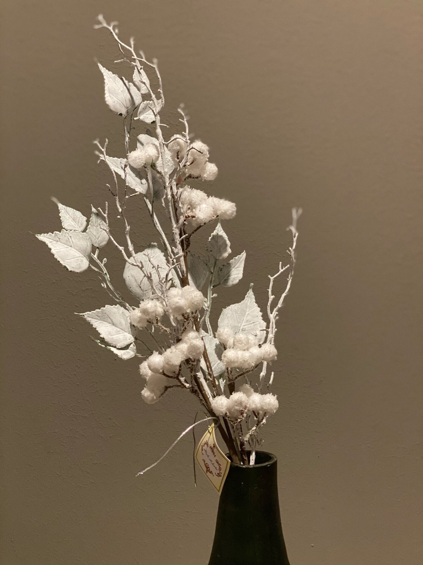 28" snowberry spray mark roberts