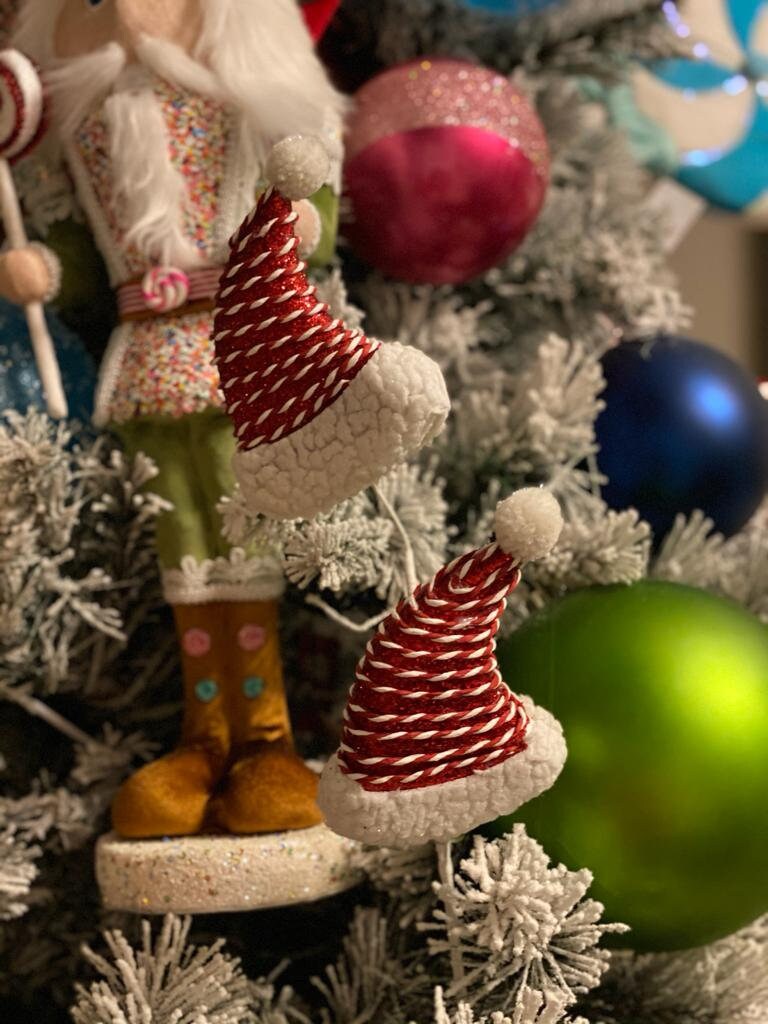 30" fabric peppermint Santa hat spray