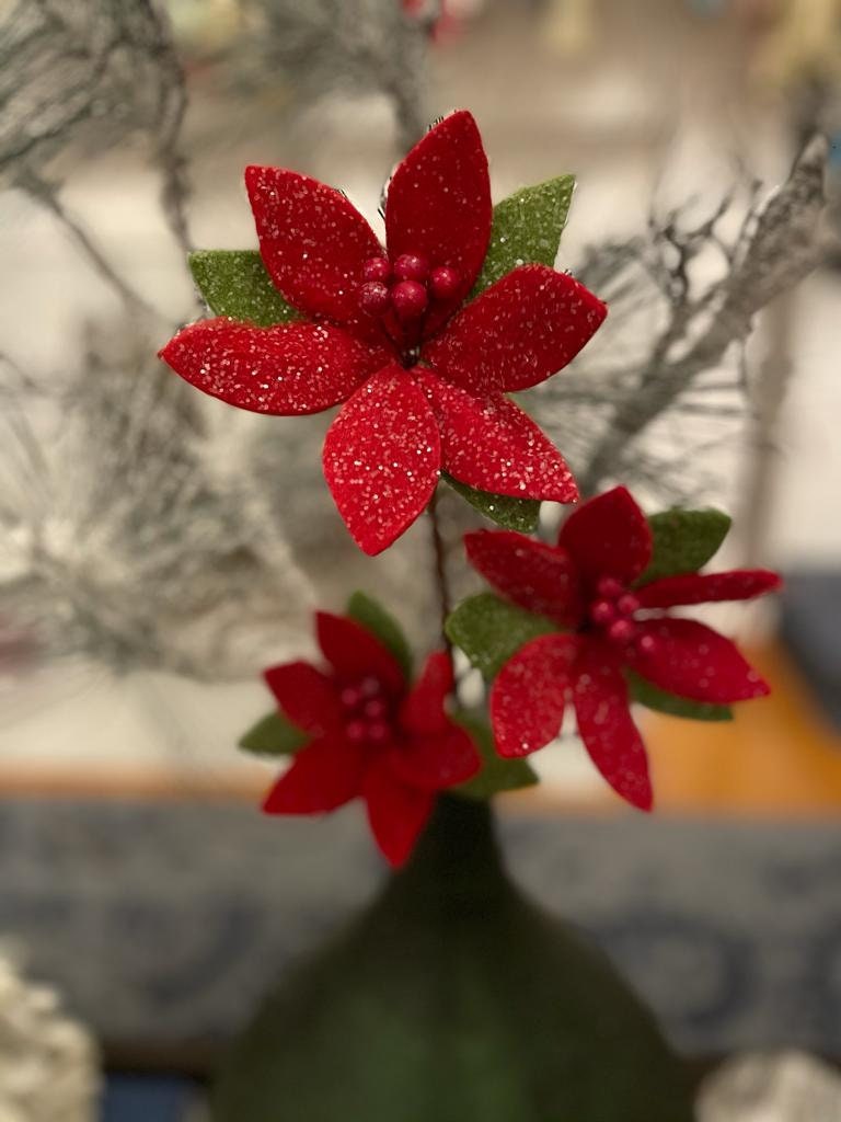 22"sugared felt poinsettia spray*