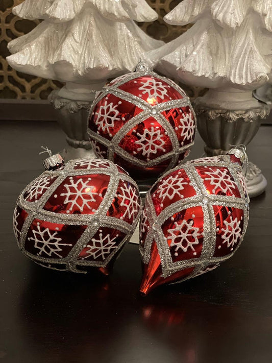 4"Diamond point and snowflake glass ornaments set of 3*