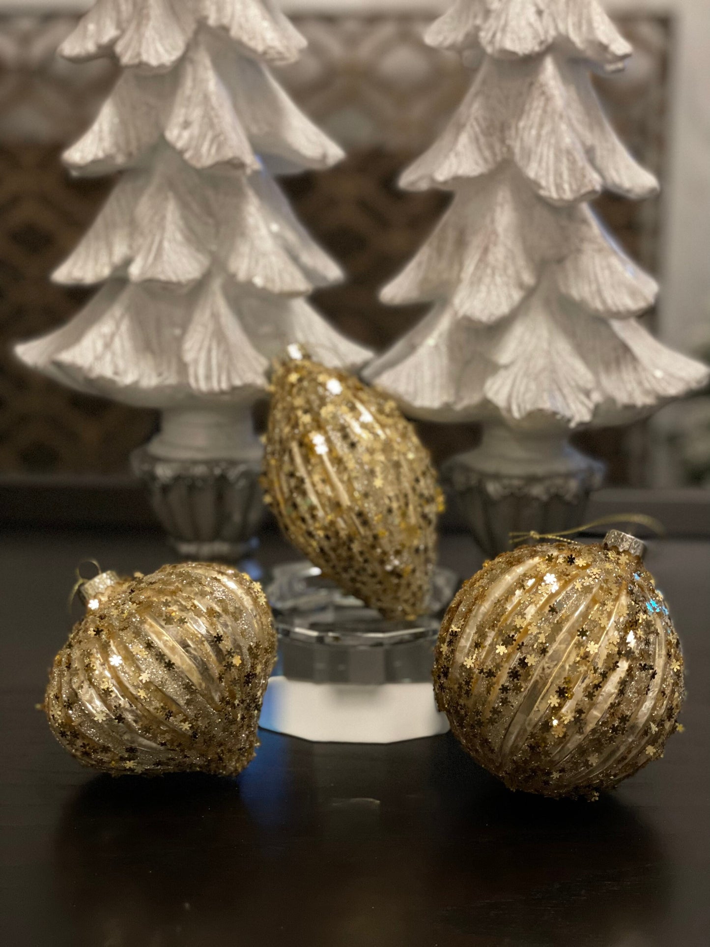 4" gold glass ornament with stars set of 3