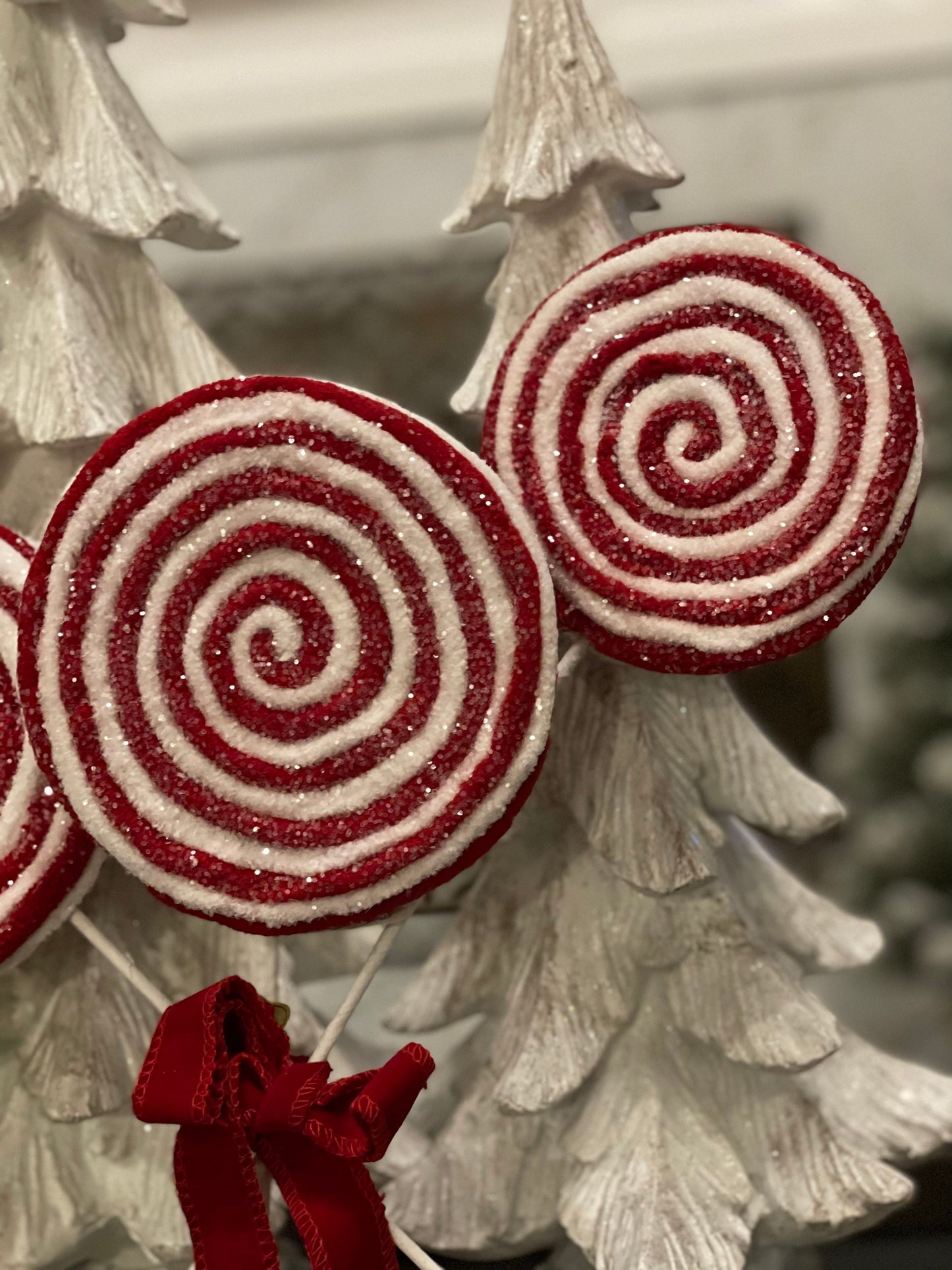 17.5” frosted felt lollipop bundle, red, white*