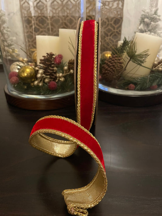 Designer velvet red with gold braid edge ribbon. 1”x 10 yards. Wired.*