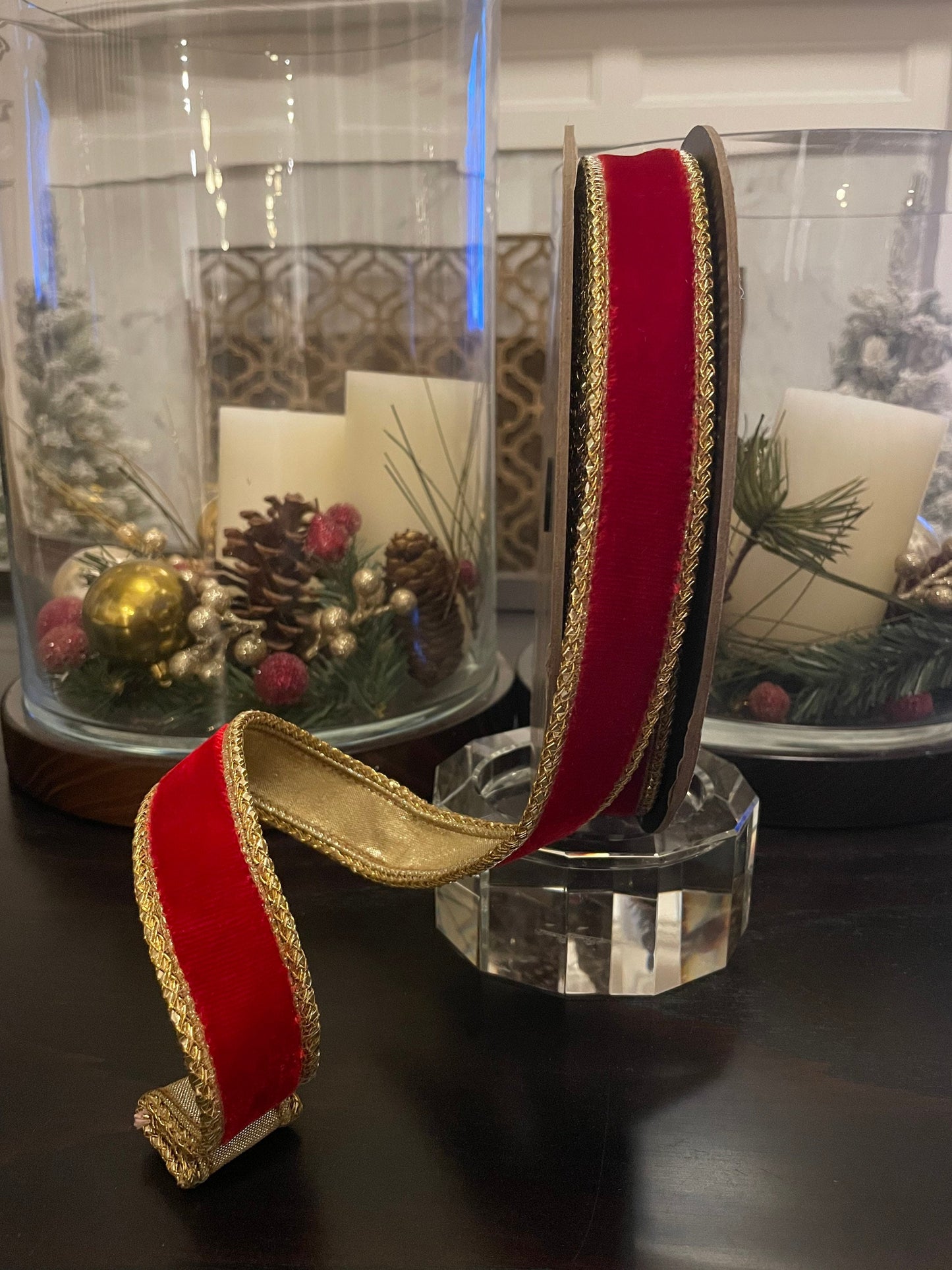 Designer velvet red with gold braid edge ribbon. 1”x 10 yards. Wired.*