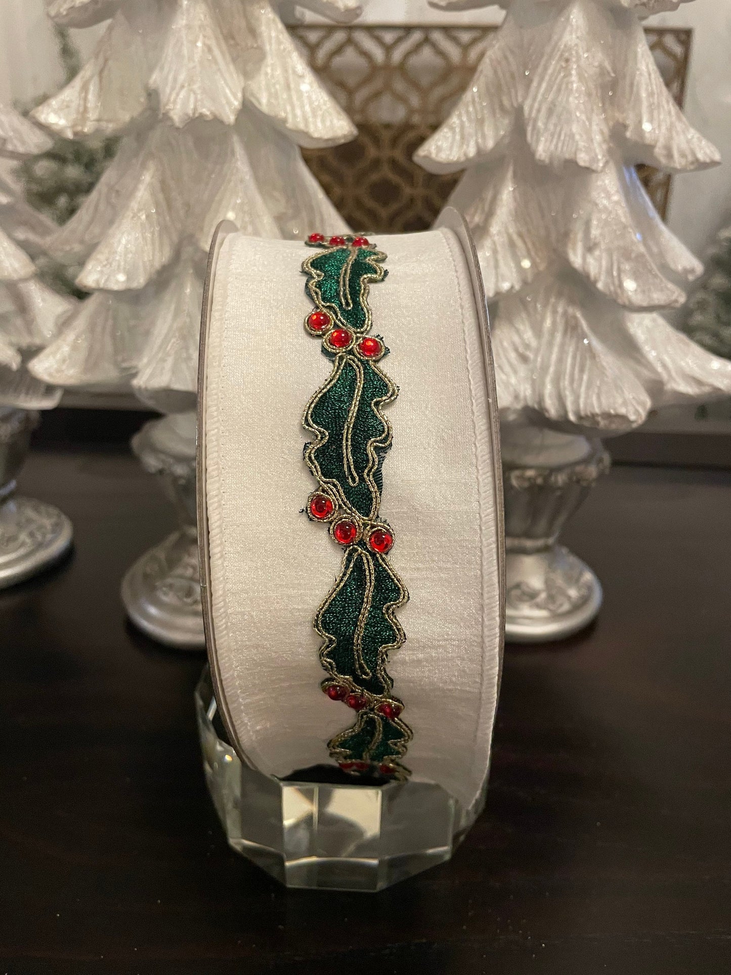 Holly border white ribbon. 2.5”x 10 yards. Wired.*