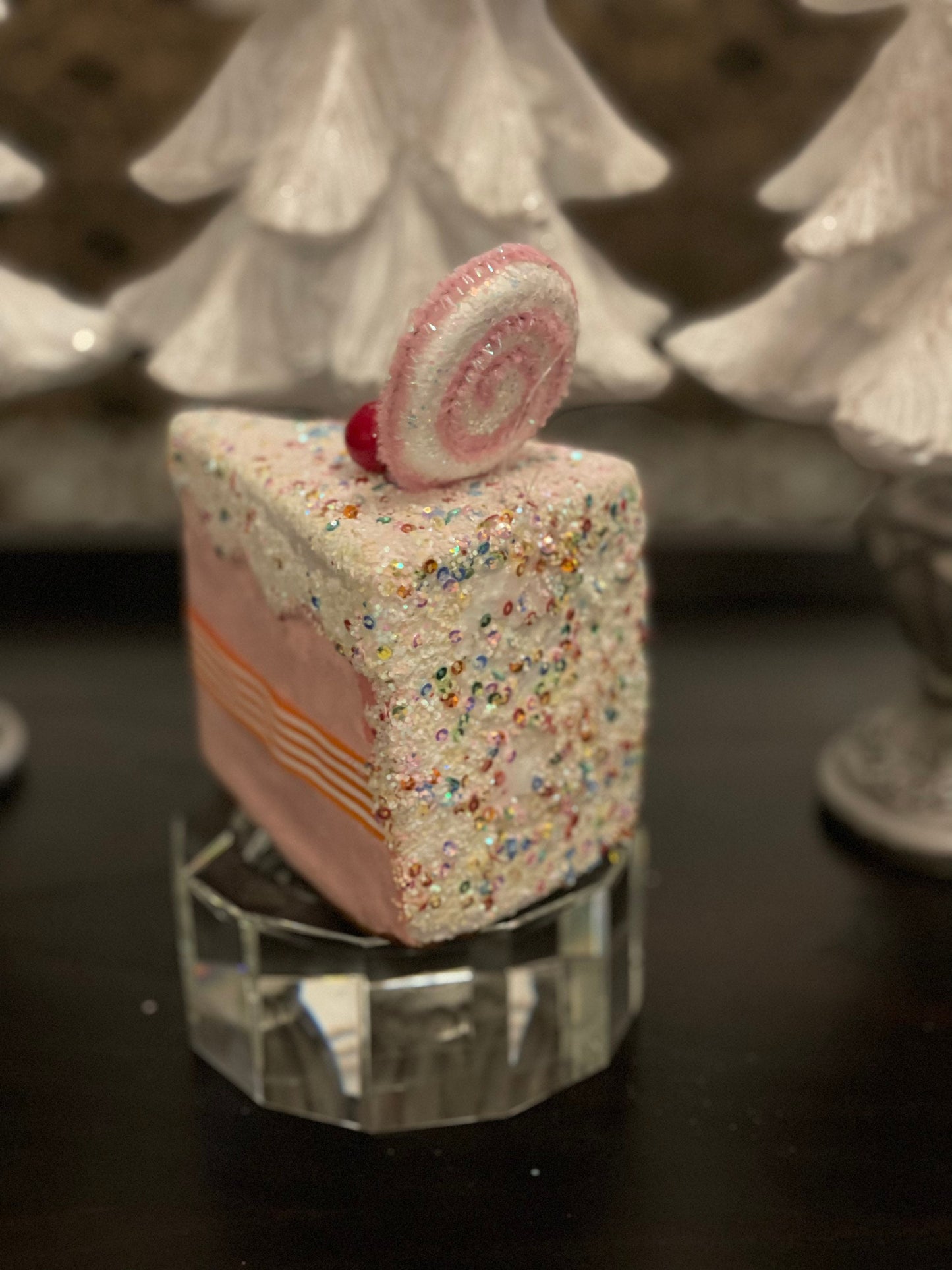 6" Candy cake slice soft pink