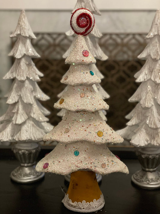 16” Confetti candy tree. Christmas. Lightweight. Only one tree.