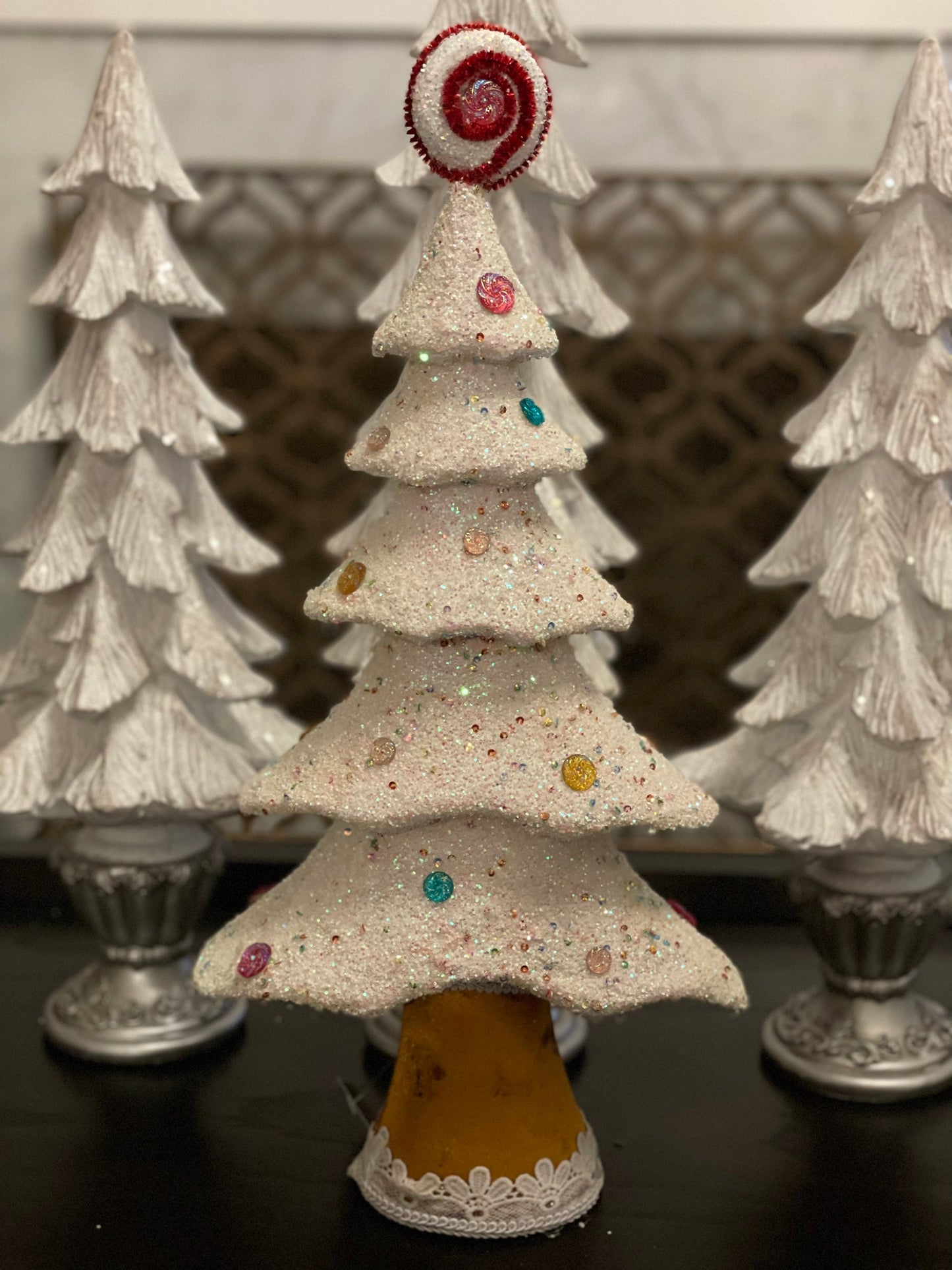 16” Confetti candy tree. Christmas. Lightweight. Only one tree.