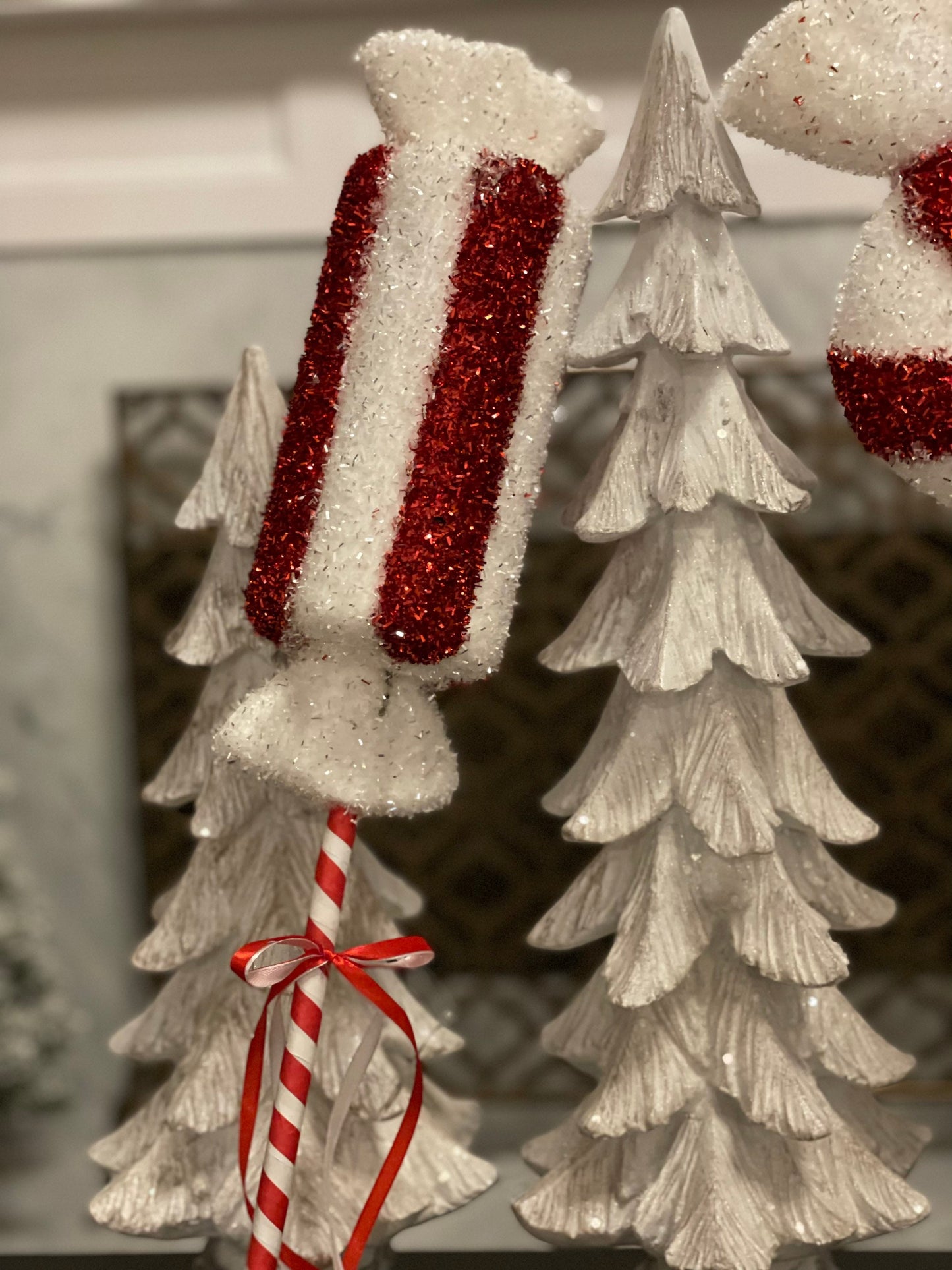 25” Glitter peppermint stick spray. Red and white. Candy size 12” x 4” and 12”X 6”. Set of 2.