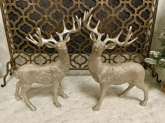 20.5" Deer silver. Tabletop. Display.