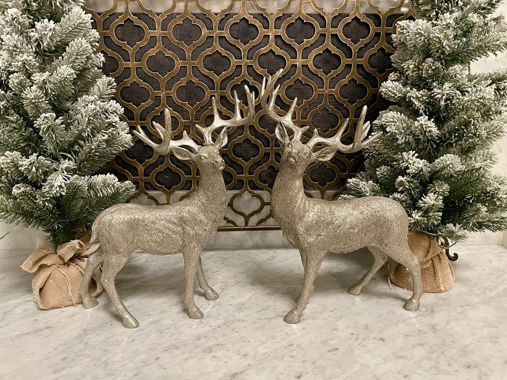 20.5" Deer silver. Tabletop. Display.