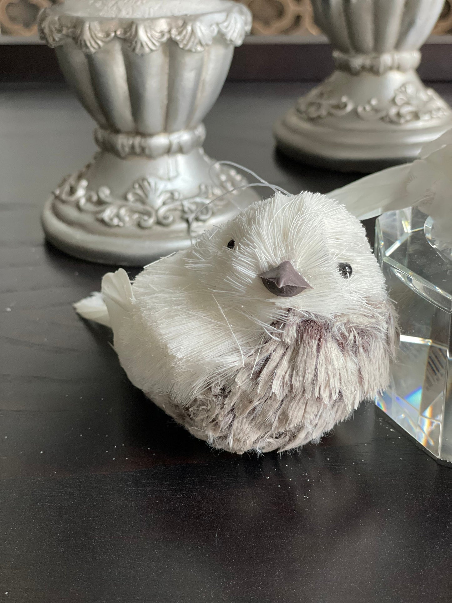 3.5”x6” frosted artic bird. Set of 2.