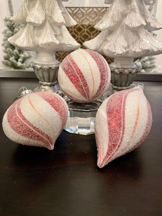 4" Peppermint stripe frosted glass ornaments set of 3. Ball, onion and finial.*