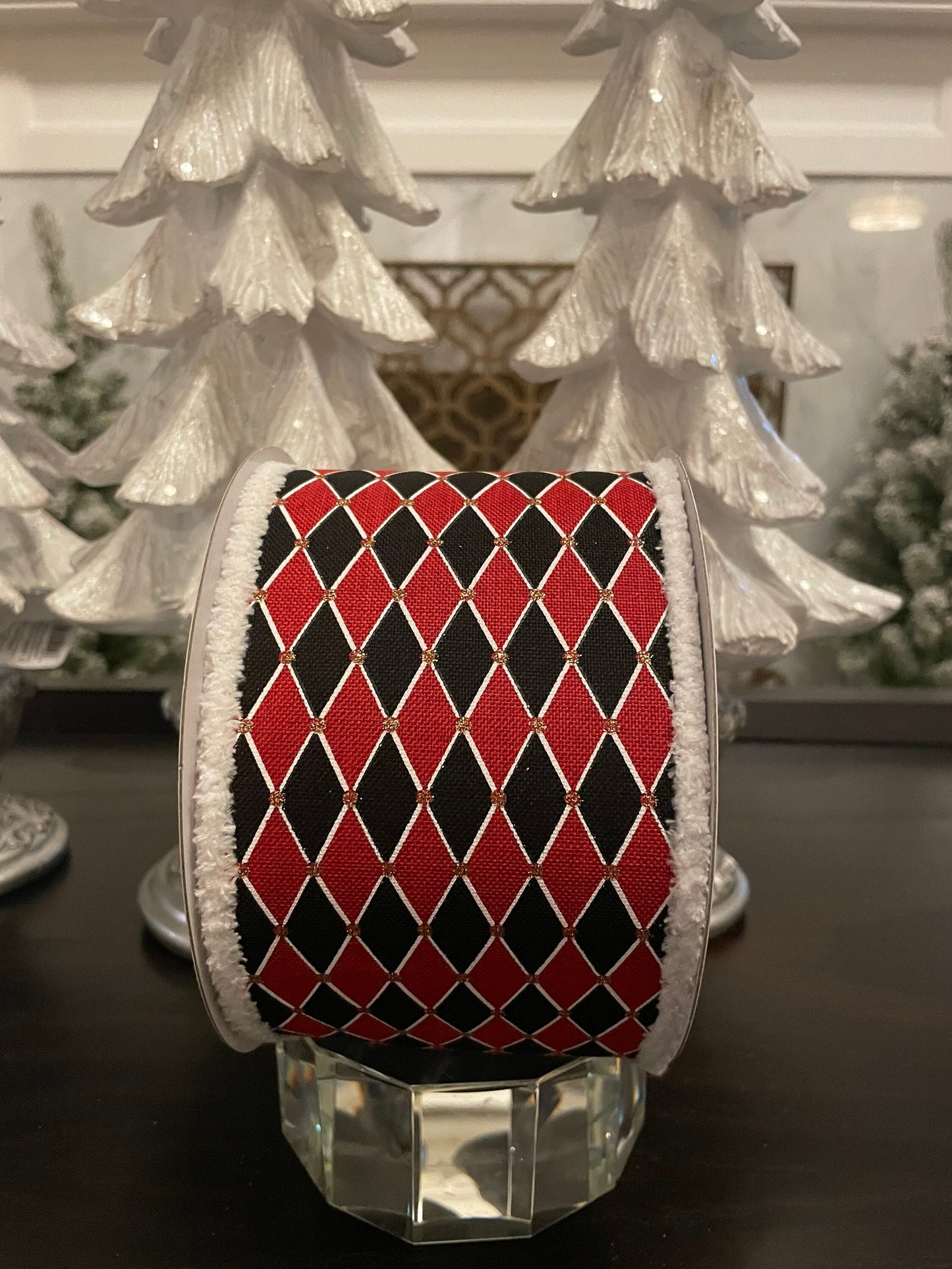 Harlequin outlined black and red ribbon. 4”x 10 yards. Wired.*