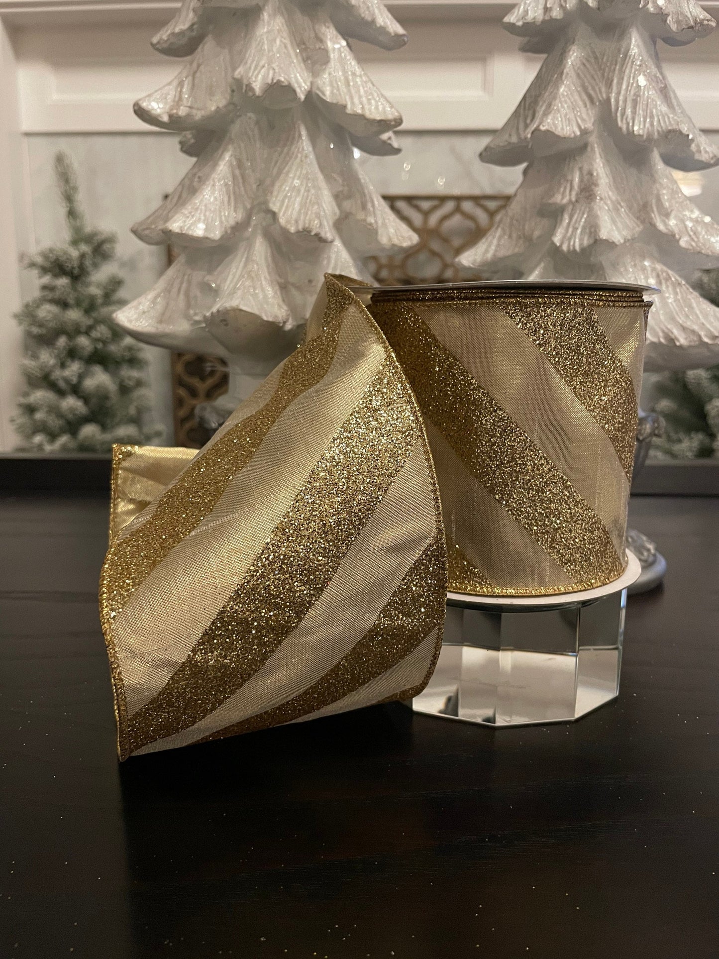 Designer metallic dupion candy gold ribbon. 4”x 10 yards. Wired.*