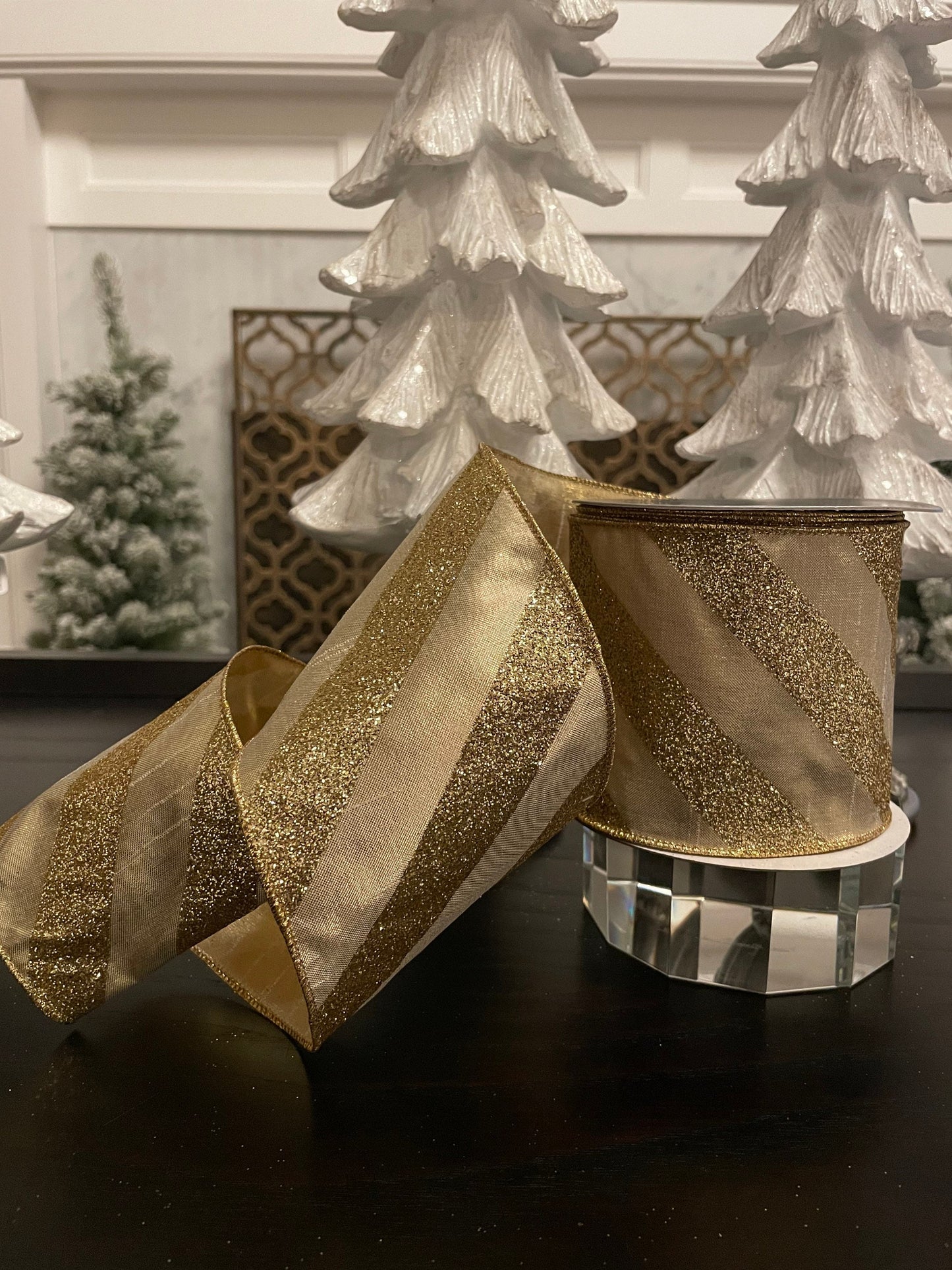 Designer metallic dupion candy gold ribbon. 4”x 10 yards. Wired.*