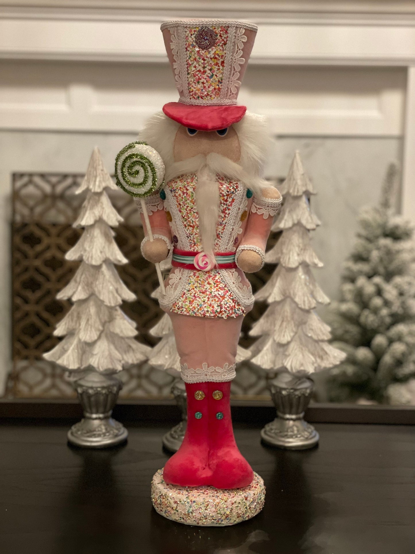 25” Nutcracker pink *