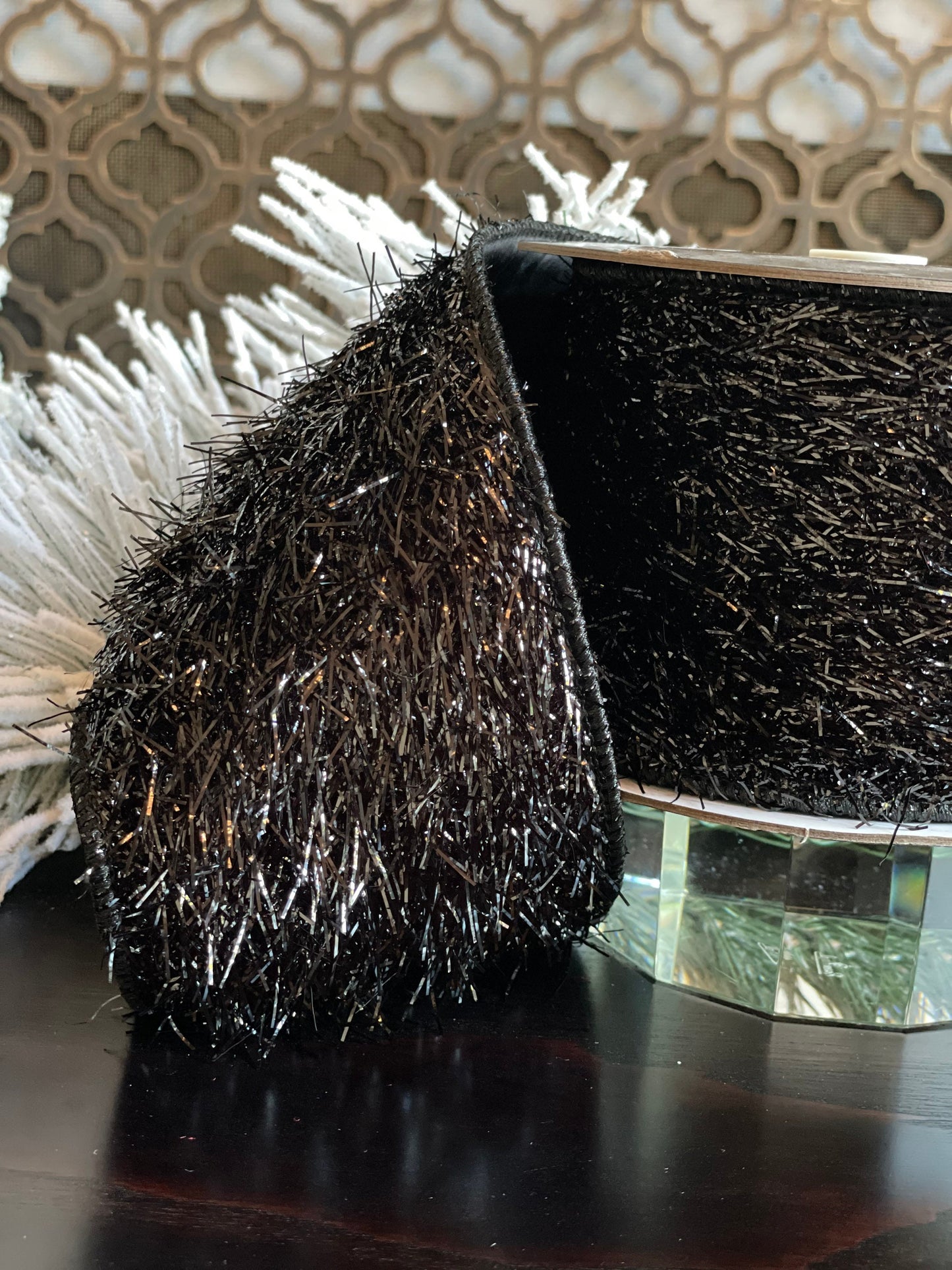 4"x5 yards tinsel ribbon black. Wired.