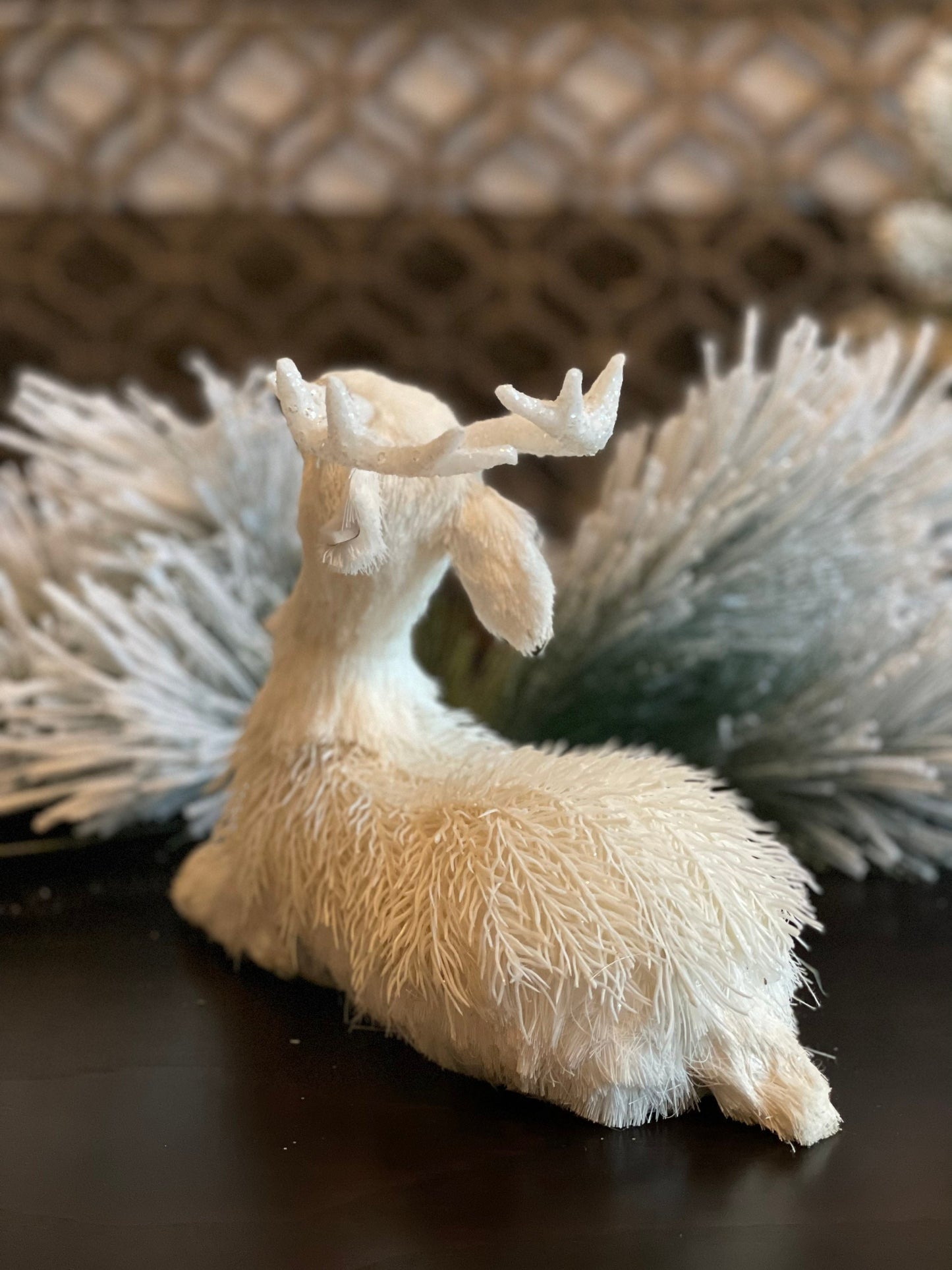 8"TX9.5" Deer. Snow fleece laying deer.