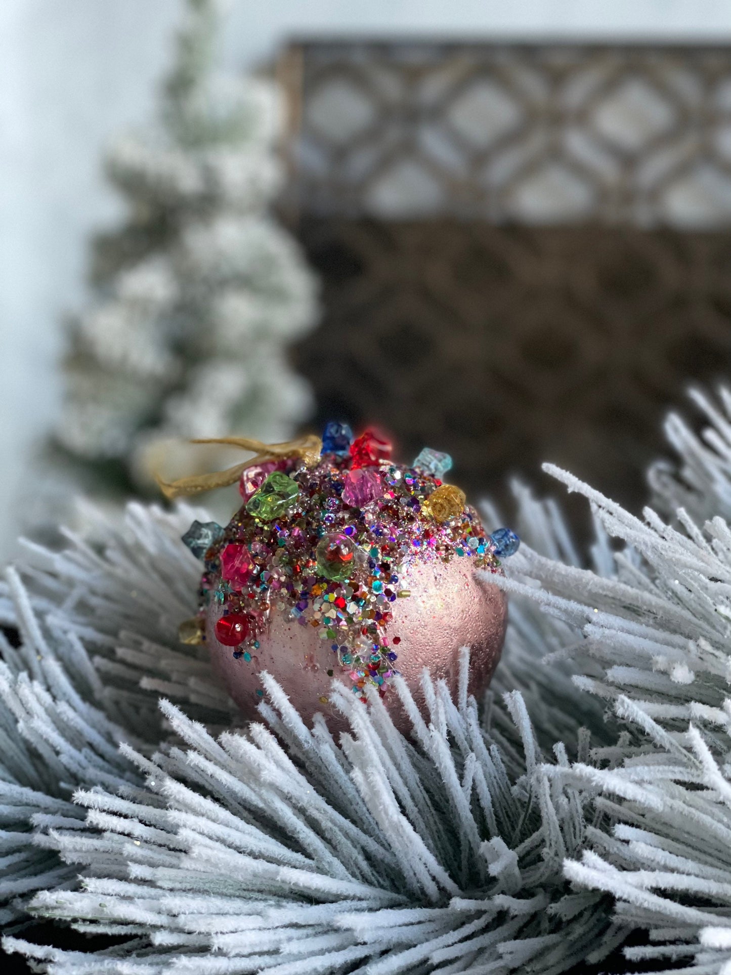 5” Kaleidoscope jeweled ball pink