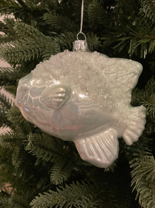 SET of 2. 4"glass tropical fish w/pearls ornament. Sea or beach theme ornament.