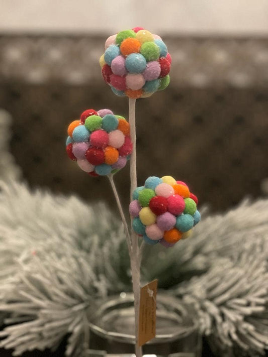 13" Pom pom ball spray